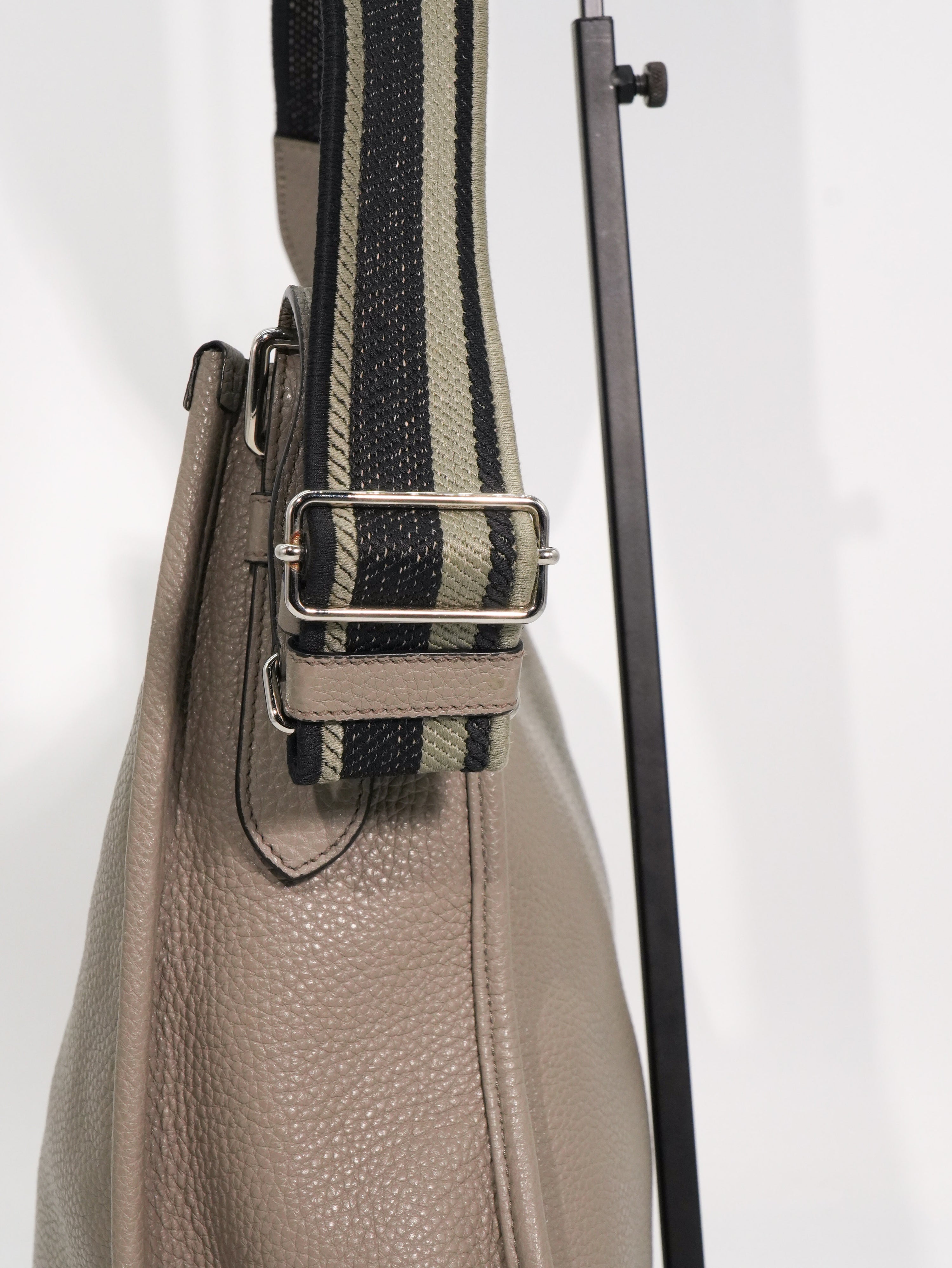 Prada Borsa a Tracolla in Pelle