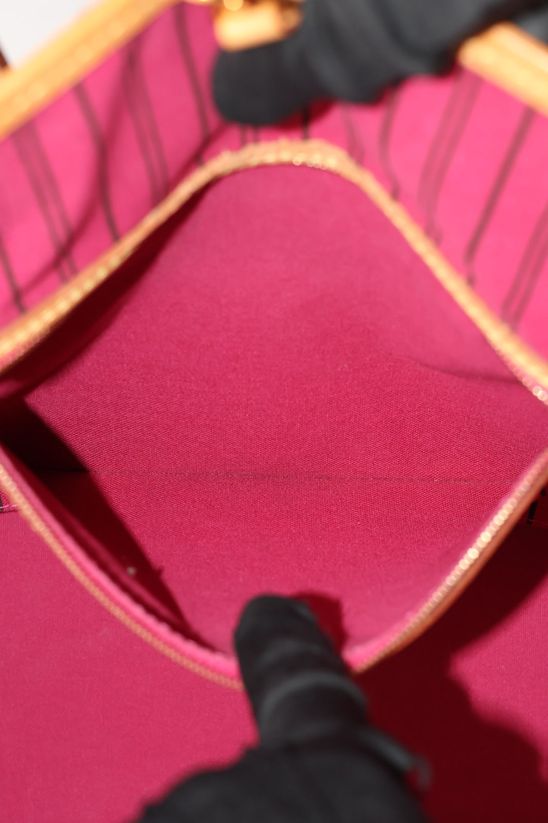 Louis Vuitton Neverfull MM Monogram