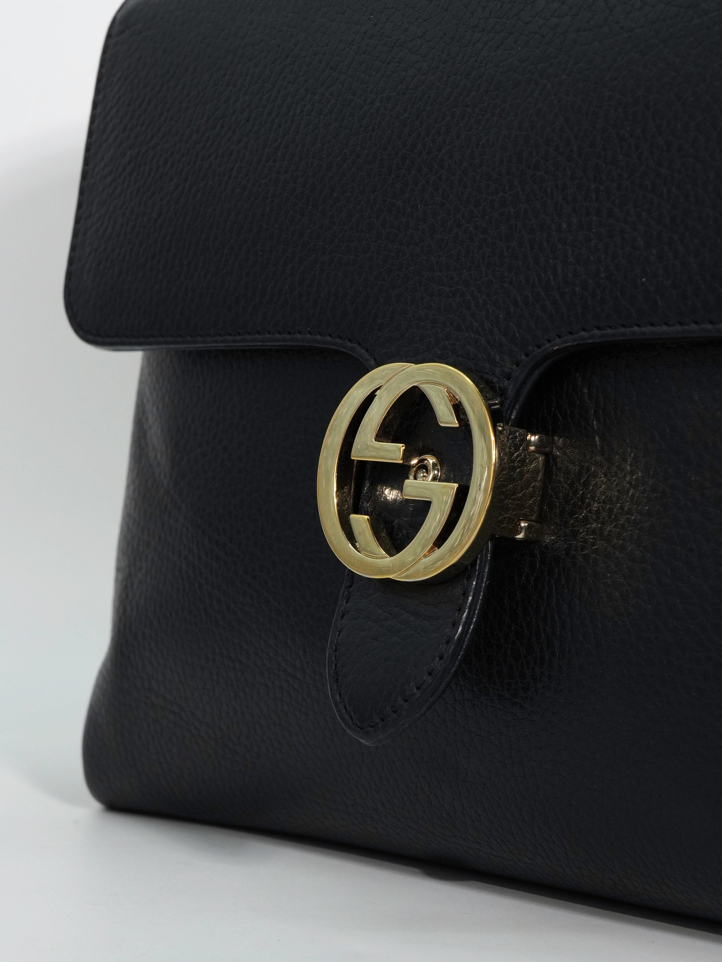 Gucci Interlocking Large Martellata