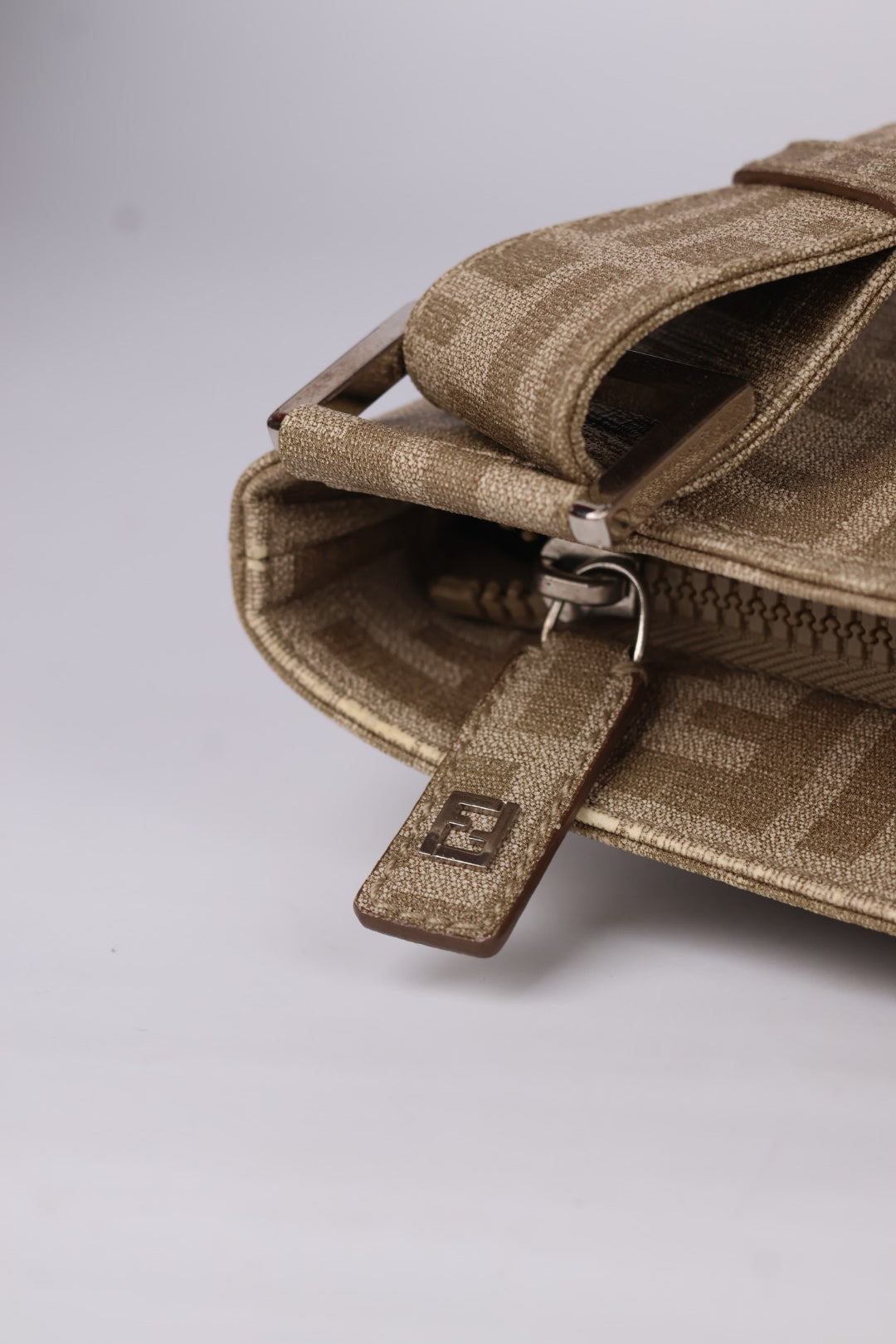 Fendi Messenger FF Logo