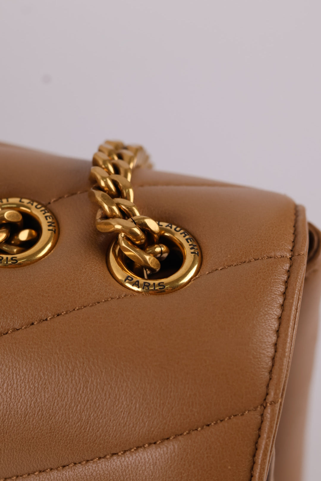 Saint Laurent Loulou Large