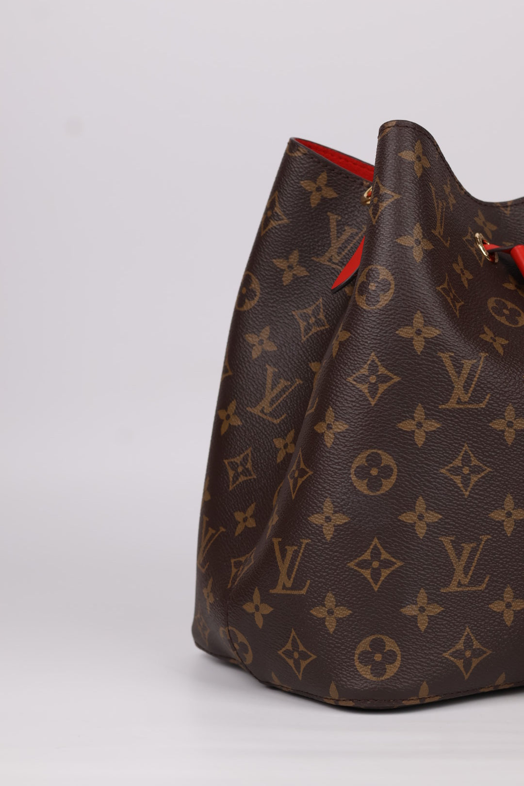 Louis Vuitton Neo Noè MM Monogram