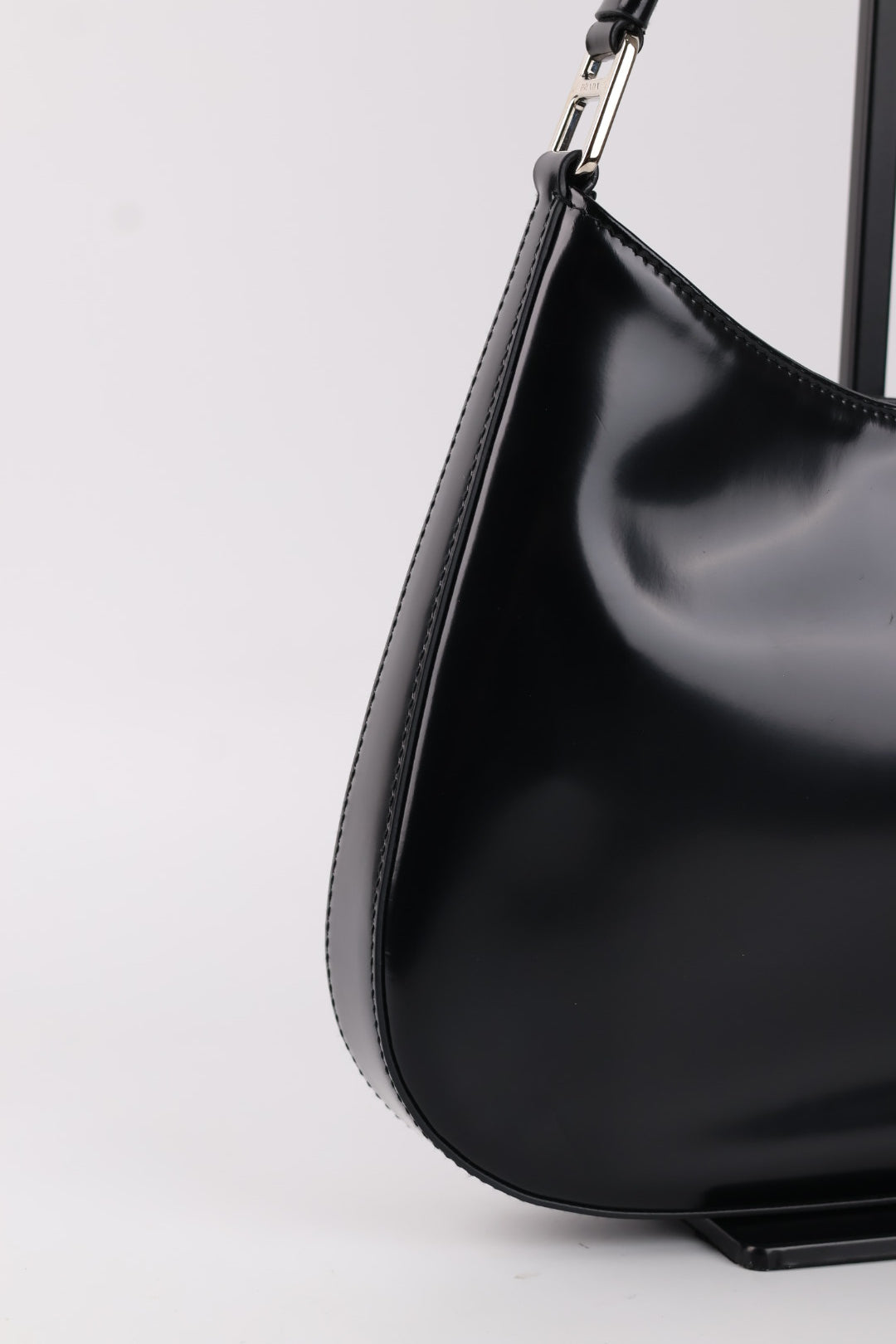 Prada Cleo Media Spazzolata