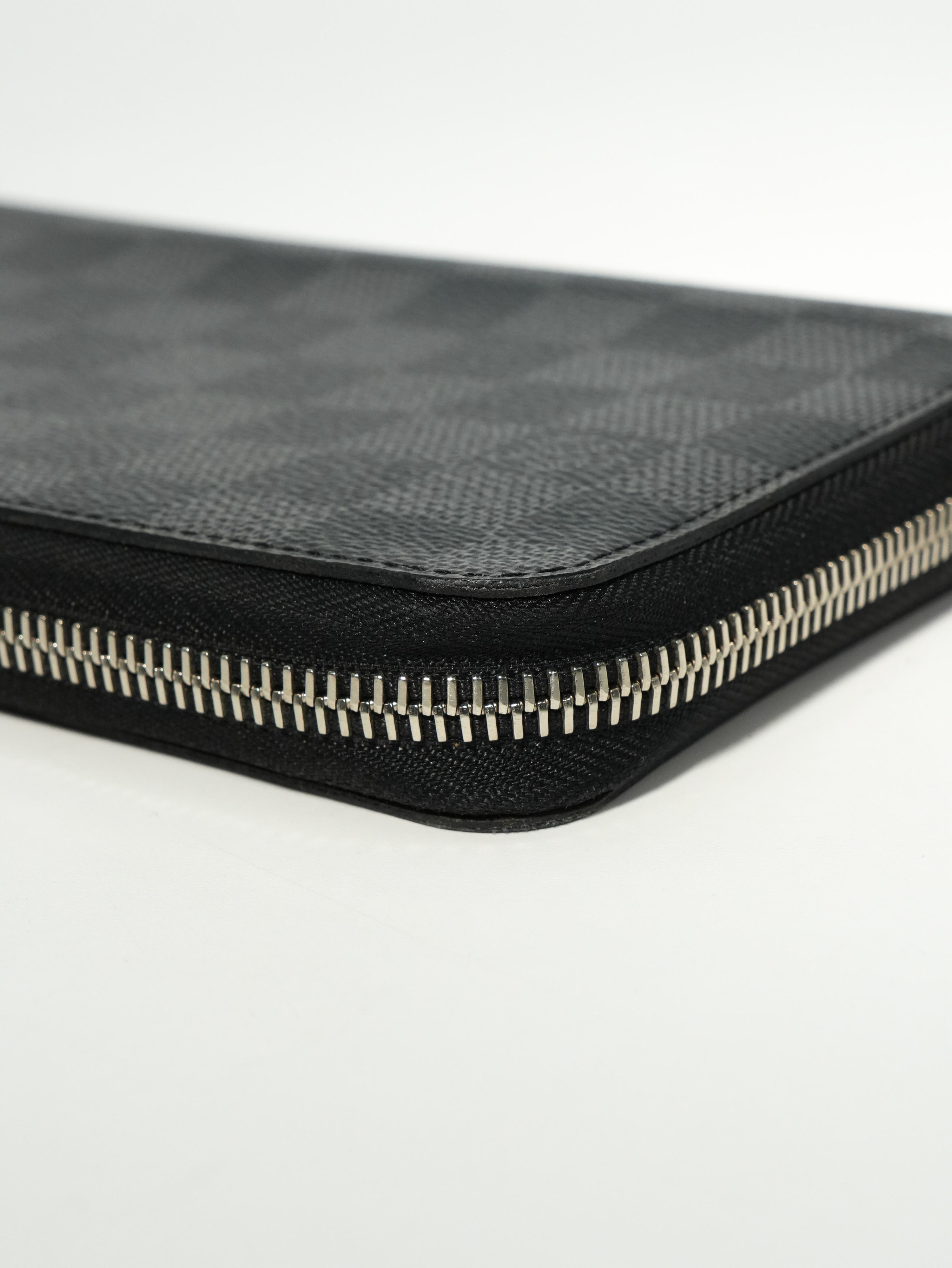 Louis Vuitton Portafoglio Zippy Damier Graphite