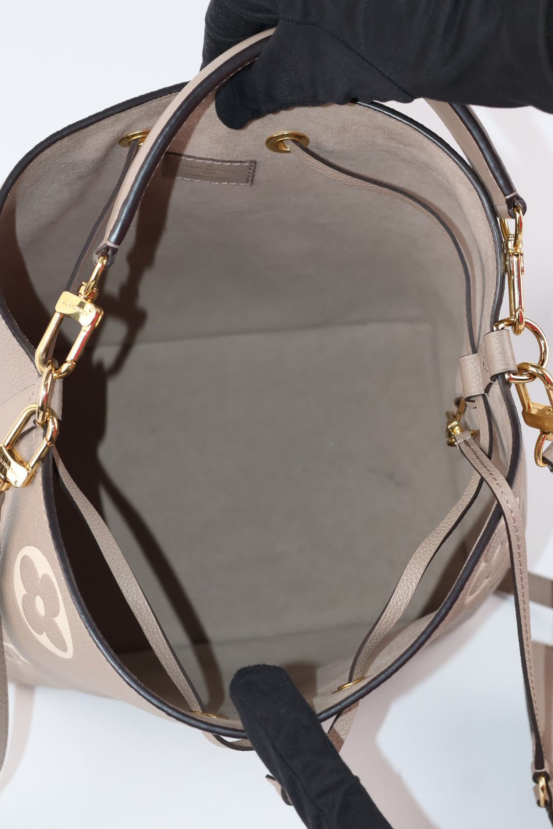Louis Vuitton Neo Noé MM Empreinte