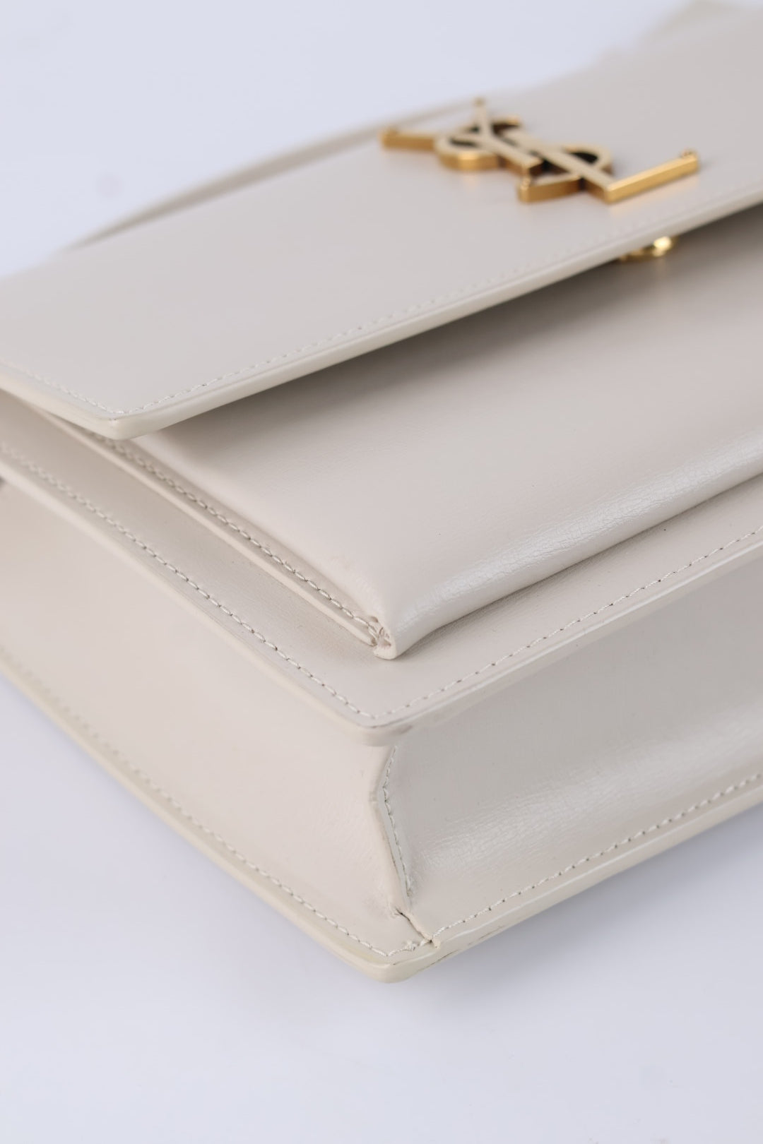 Saint Laurent Sunset Media Handle