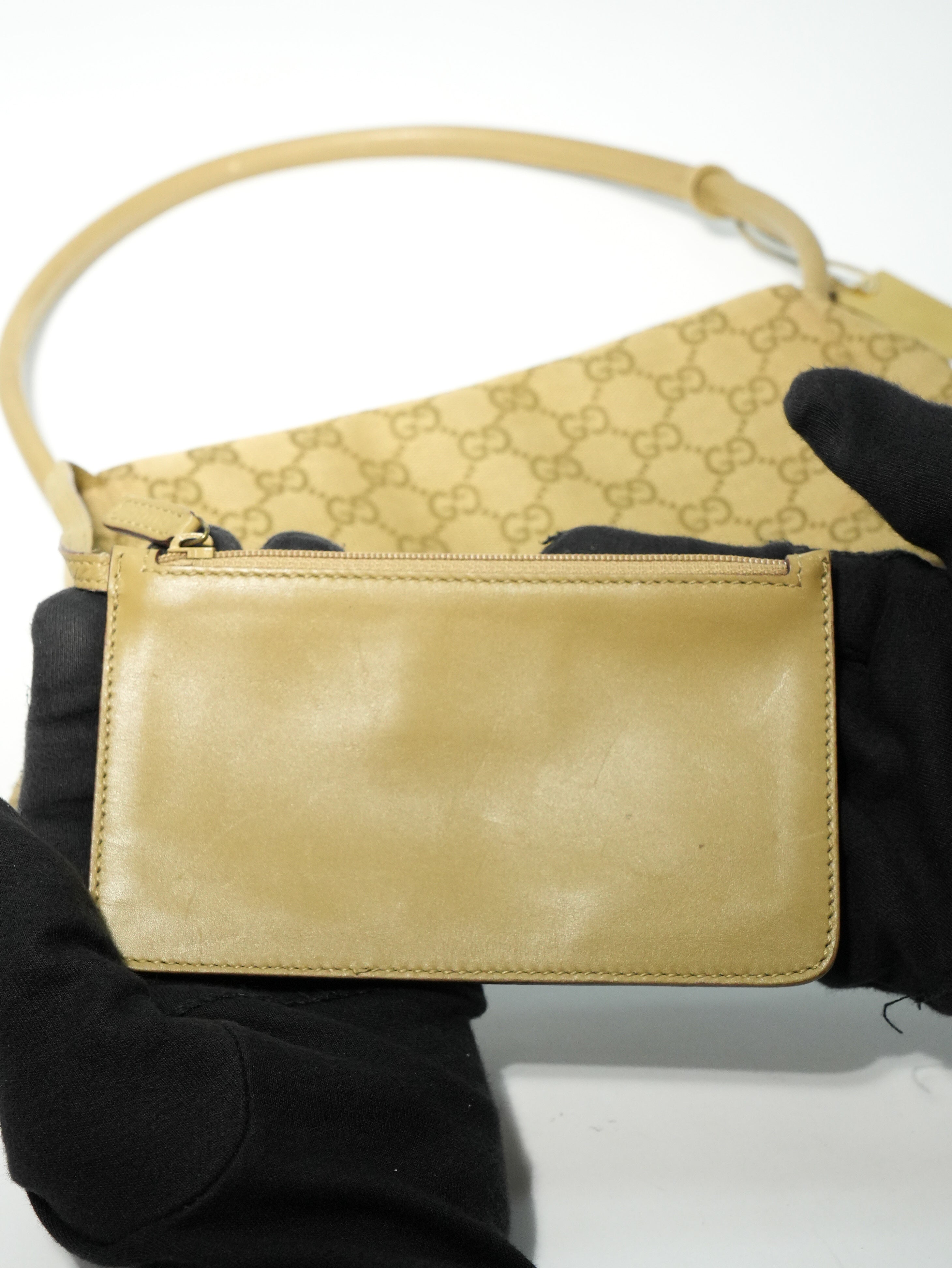 Gucci A Spalla GG Wave Vintage