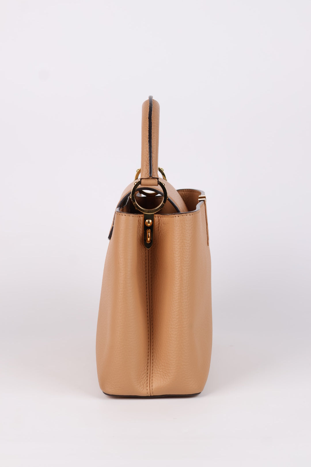 Louis Vuitton Capucines MM Arizona