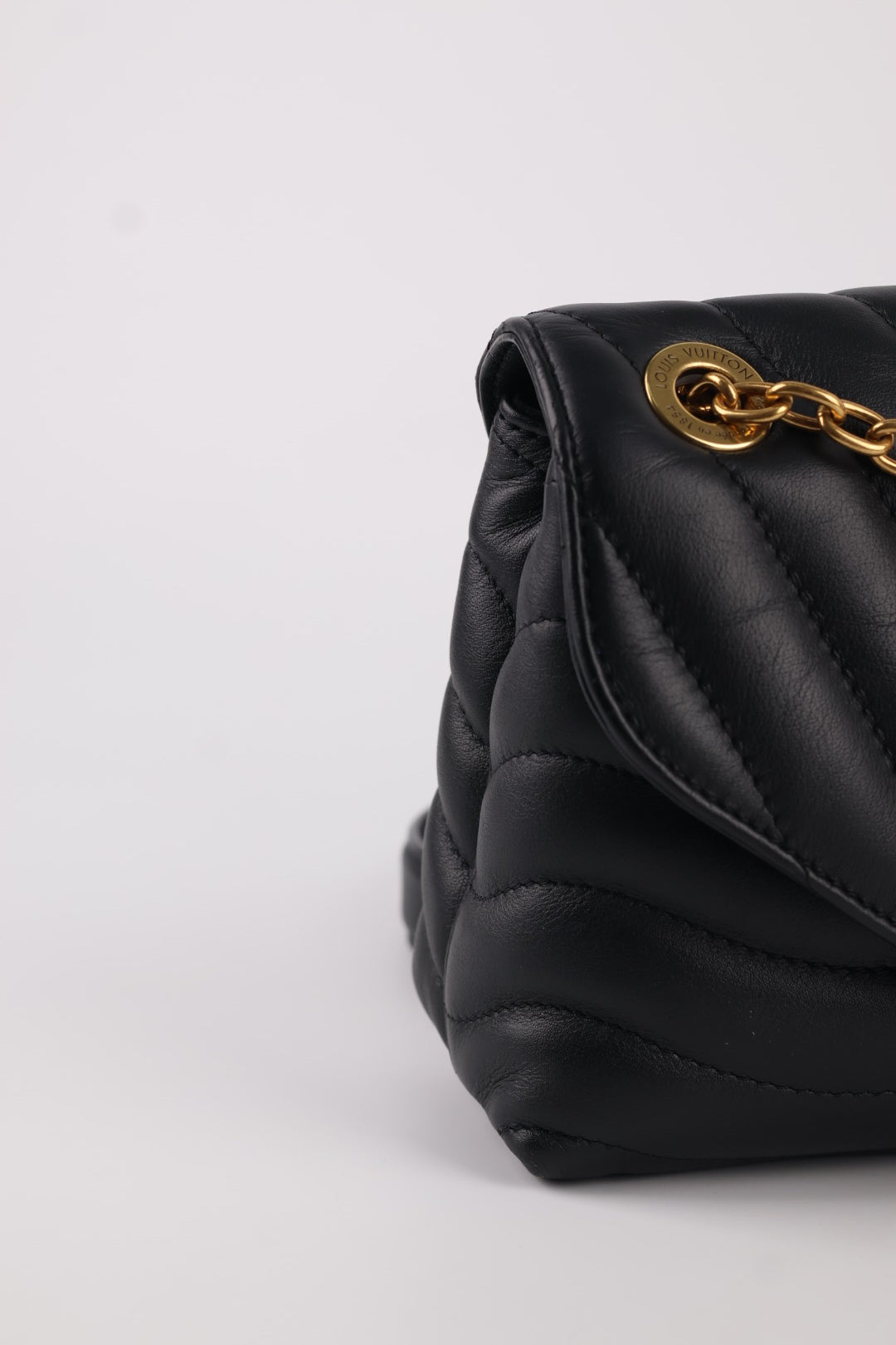 Louis Vuitton New Wave Media
