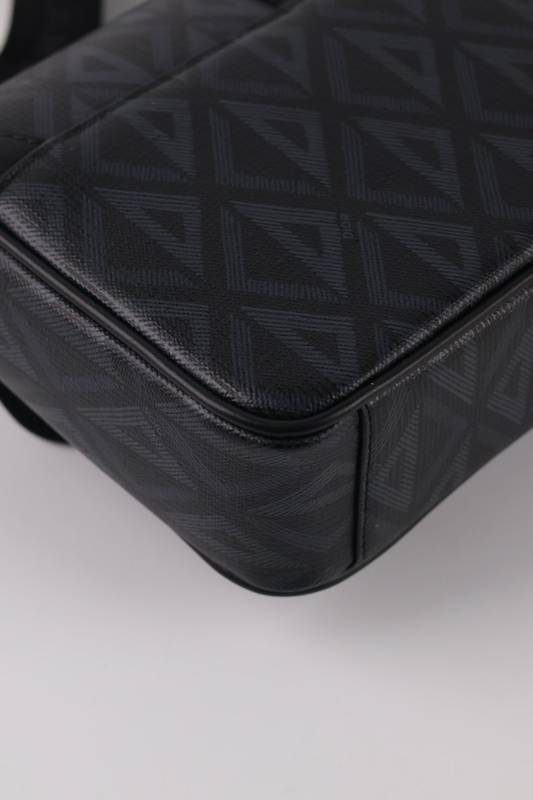 Dior Messenger Hit the Road Diamond