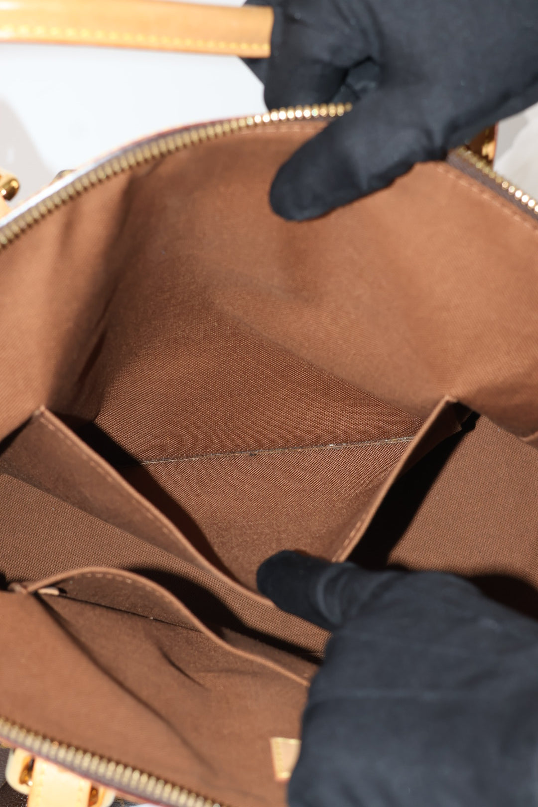 Louis Vuitton Tivoli GM Monogram
