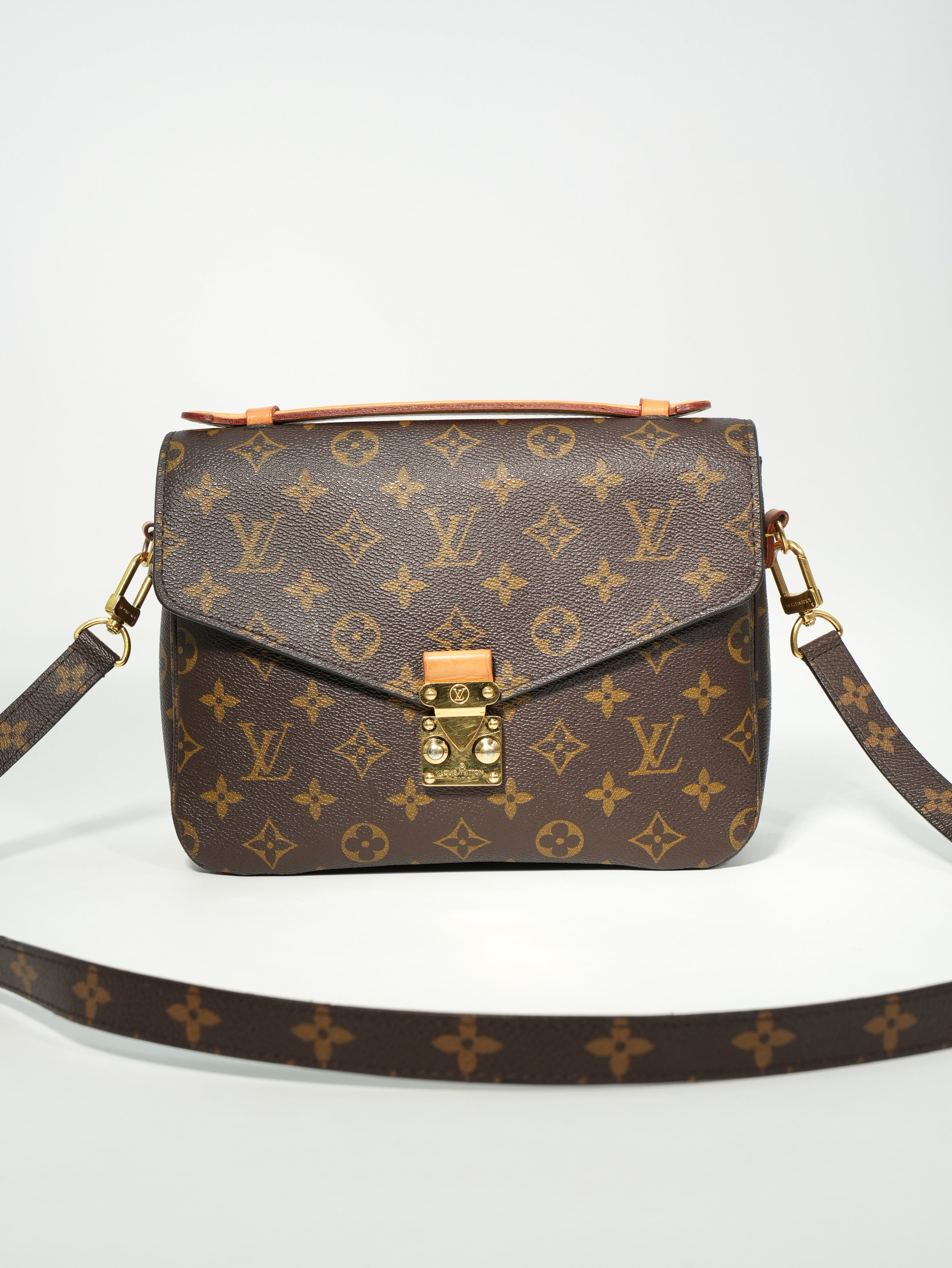 Louis Vuitton Métis Monogram