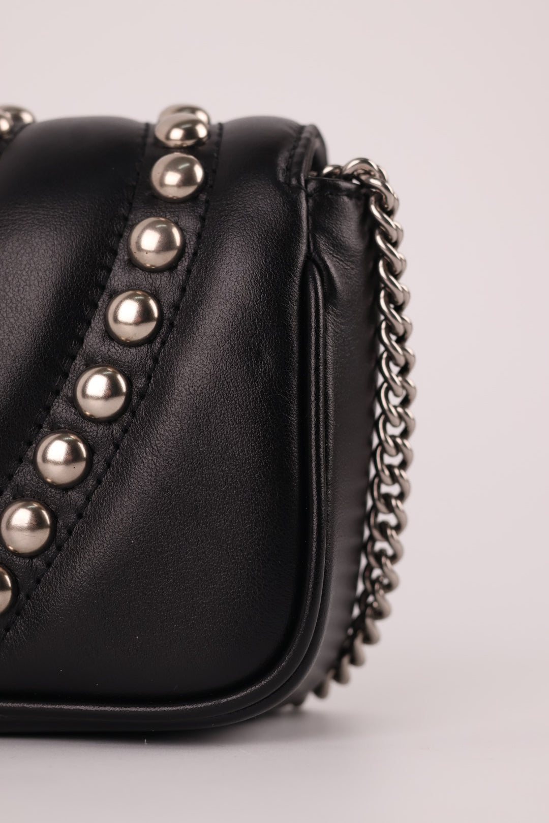 Gucci Supermini Marmont Borchie