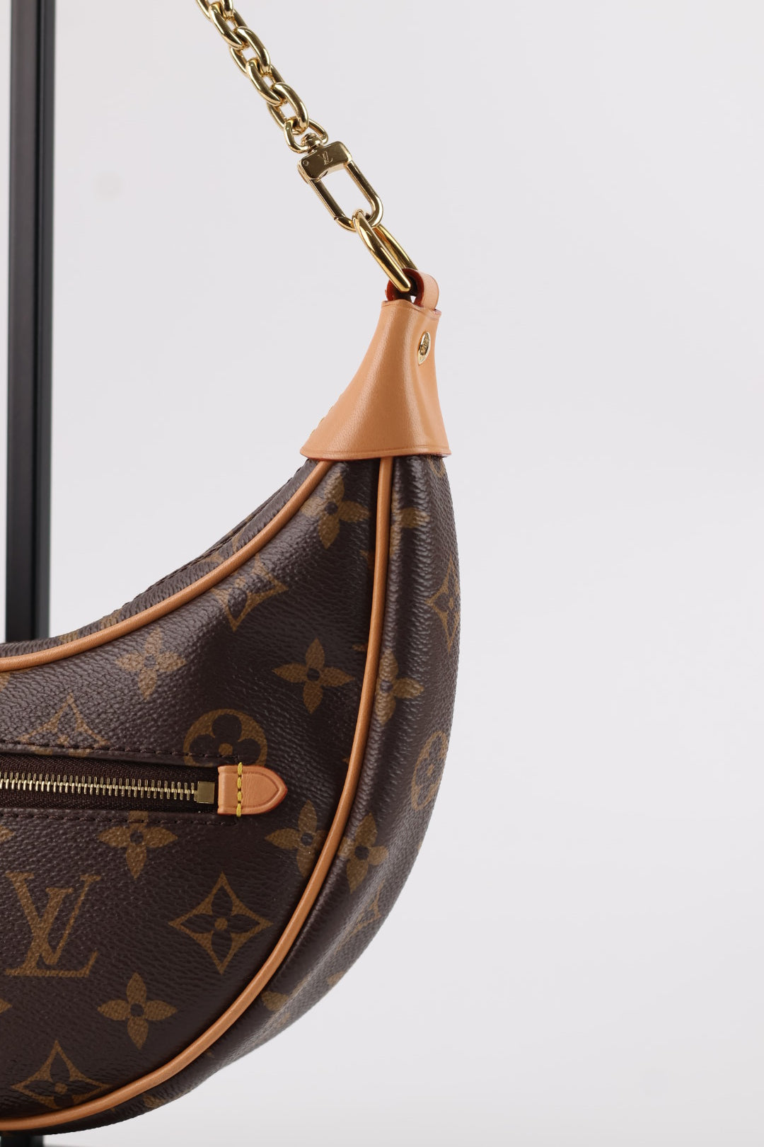 Louis Vuitton Loop Monogram