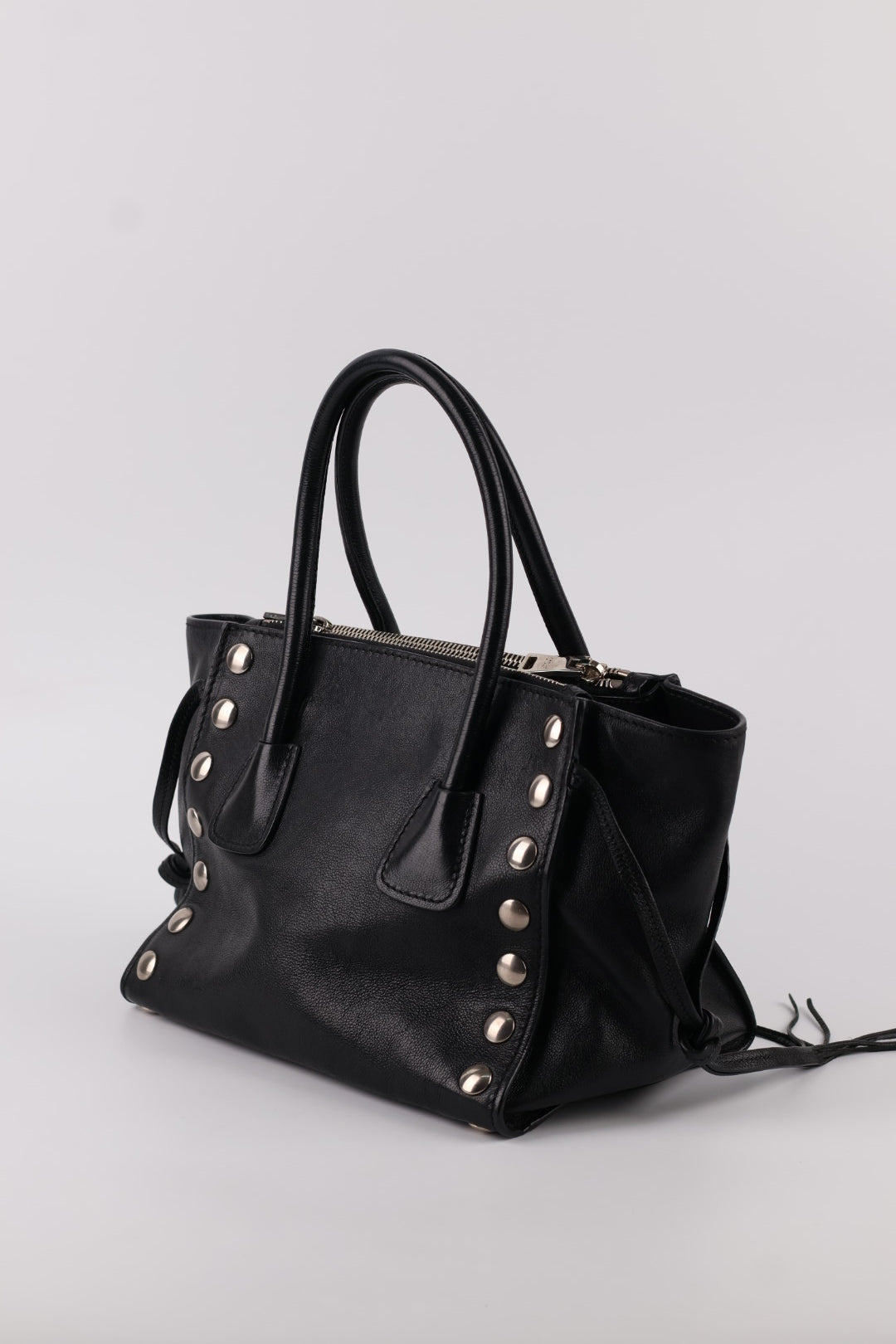 Prada Tote in Pelle Borchie
