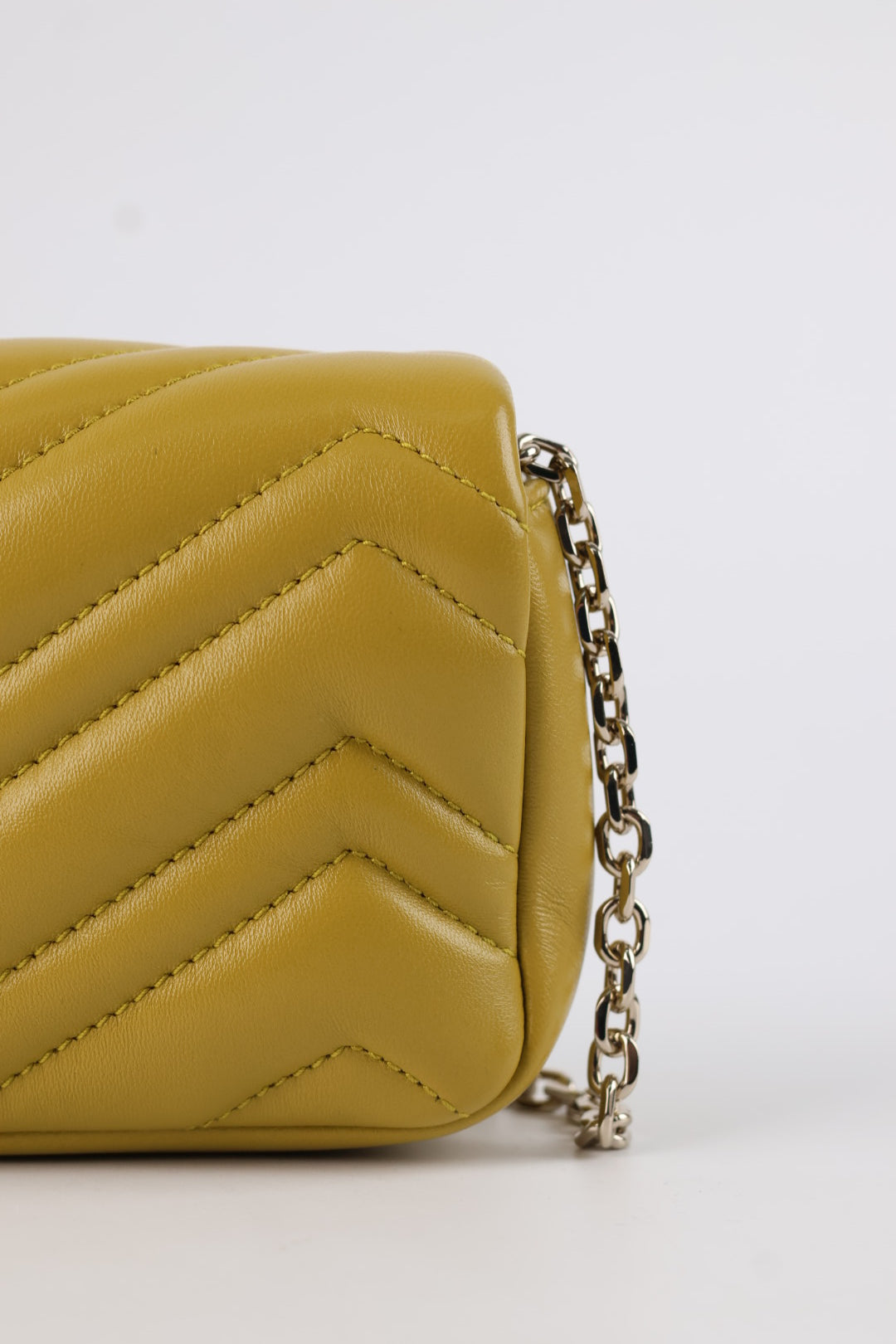 Gucci GG Mini Marmont