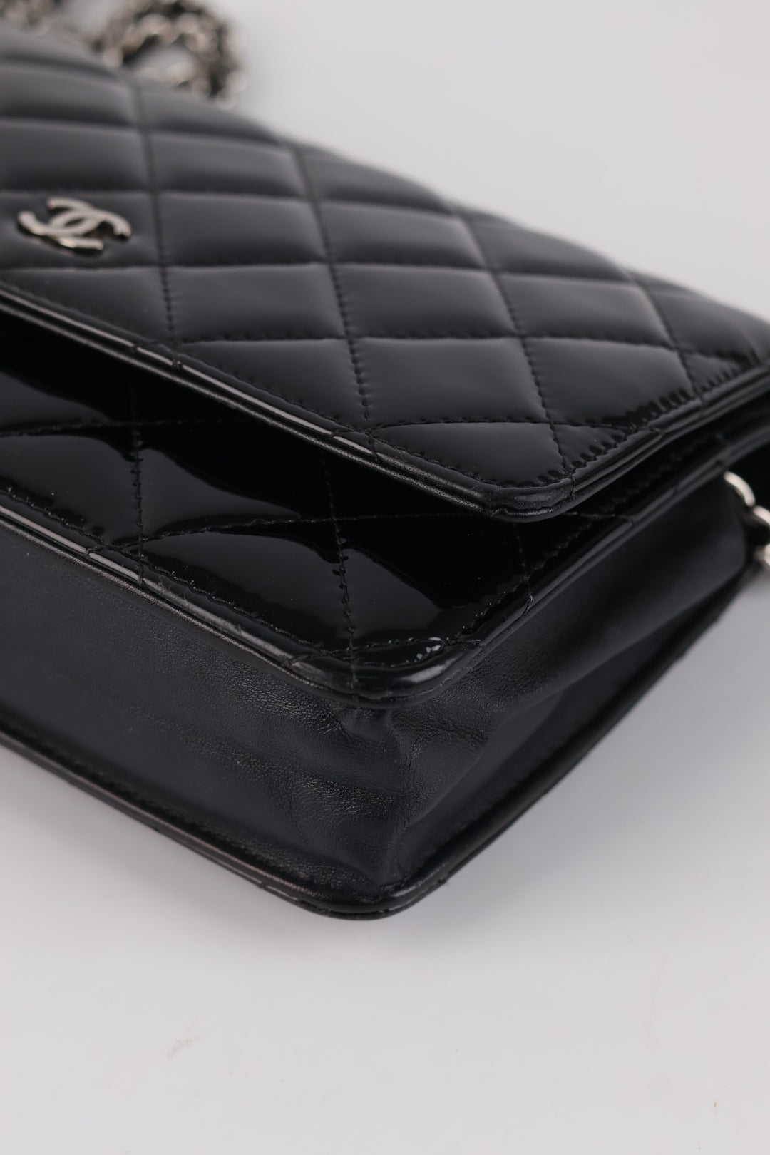 Chanel Woc Classic Vernis