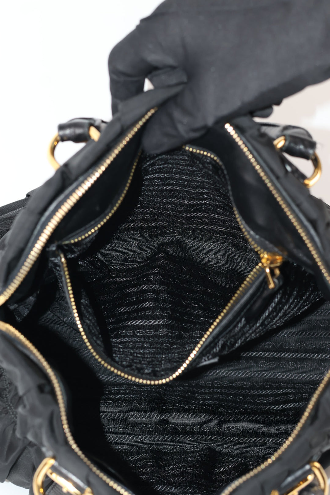 Prada Tote Gaufré Nylon