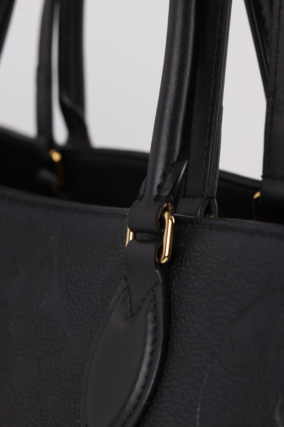 Louis Vuitton OntheGo GM Empreinte