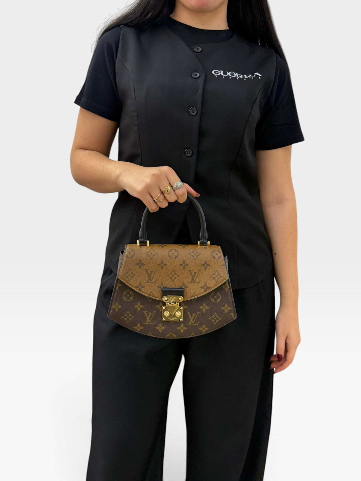 Louis Vuitton Tilsit Monogram