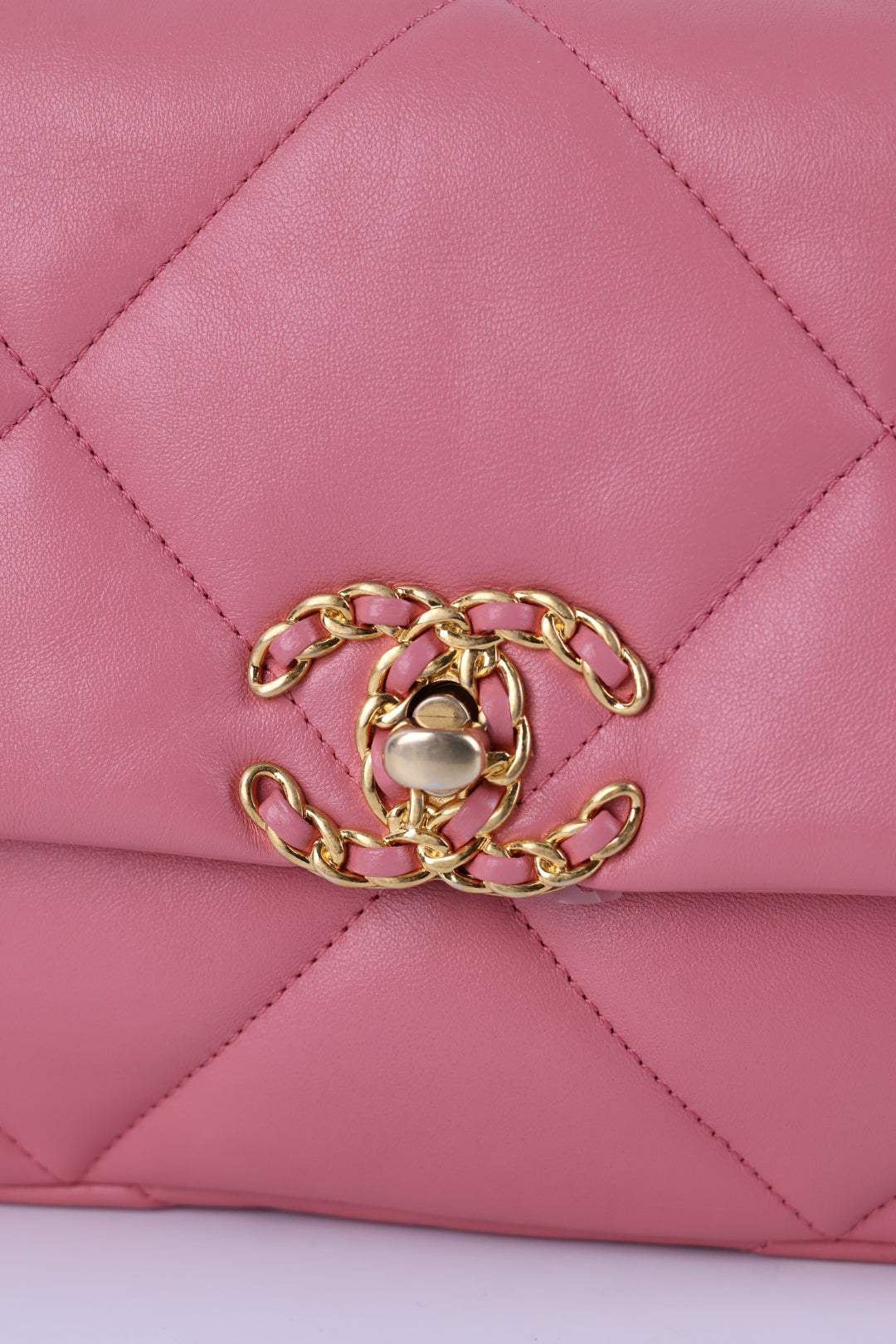 Chanel 19 in Pelle d’Agnello
