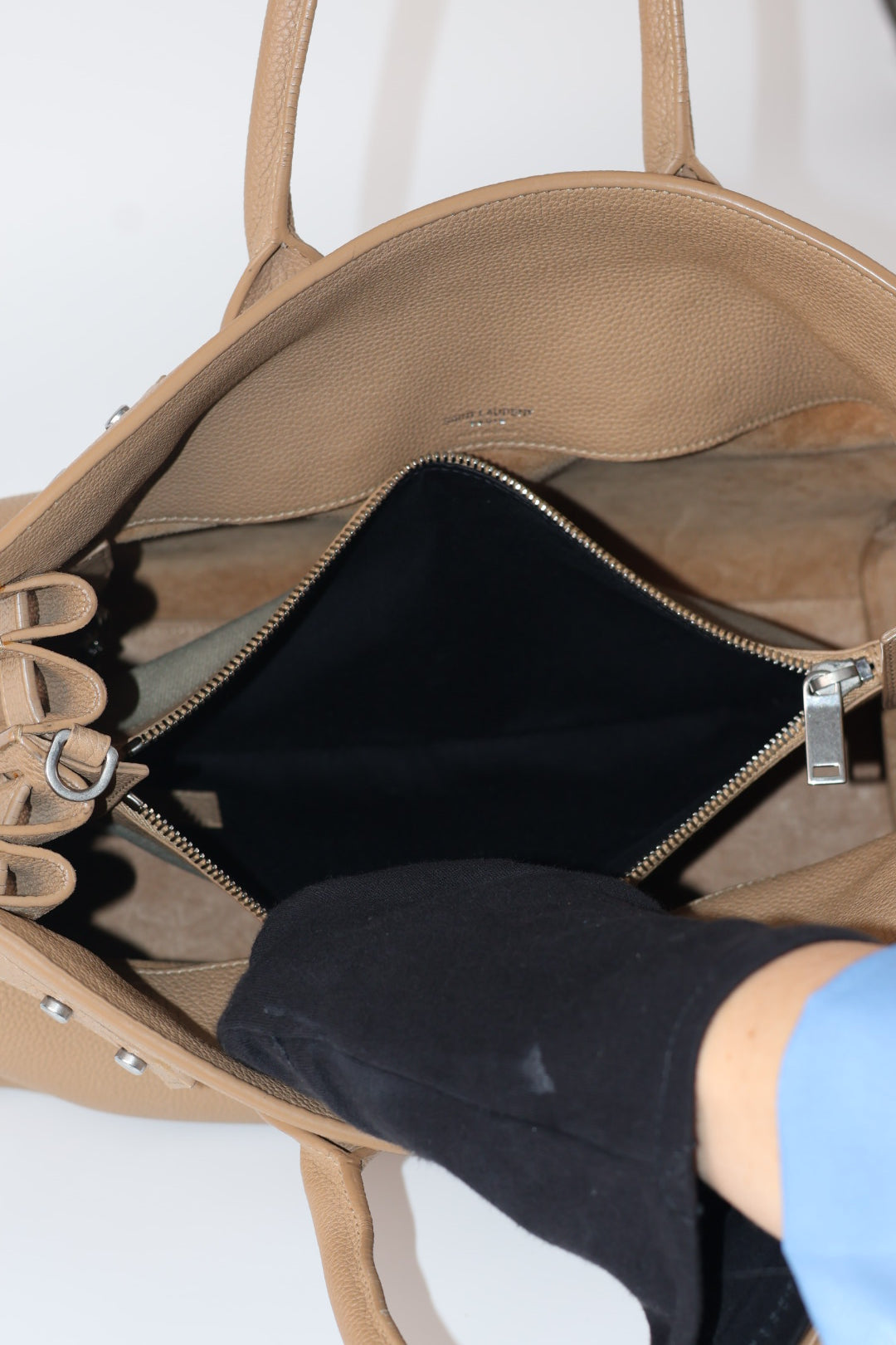 Saint Laurent Sac de Jour Morbida Small