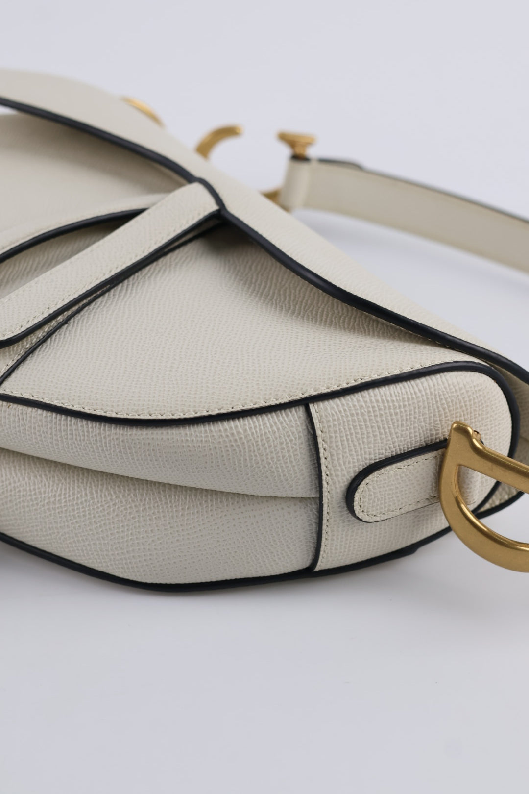 Dior Saddle in Pelle