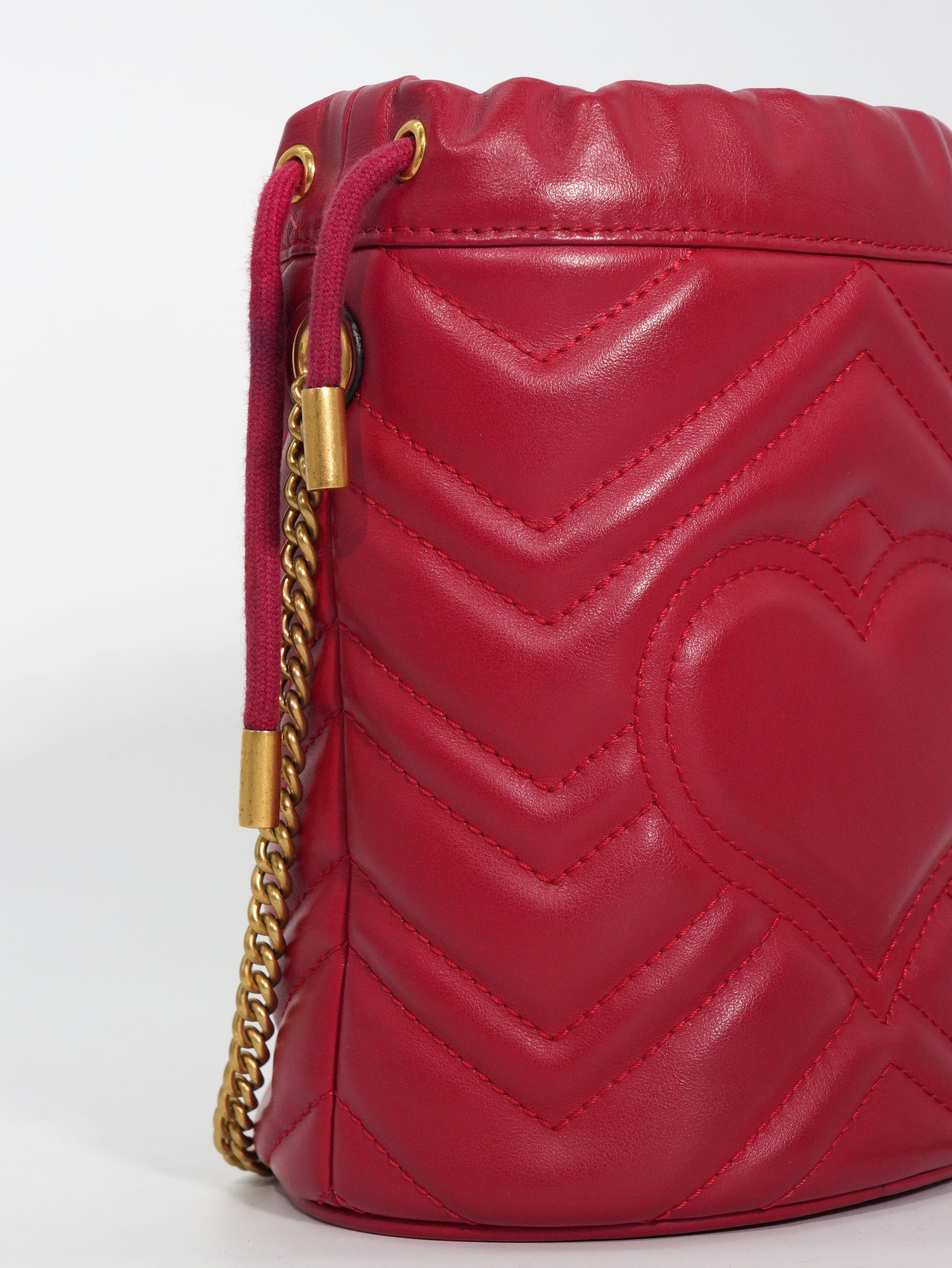 Gucci Bucket GG Marmont