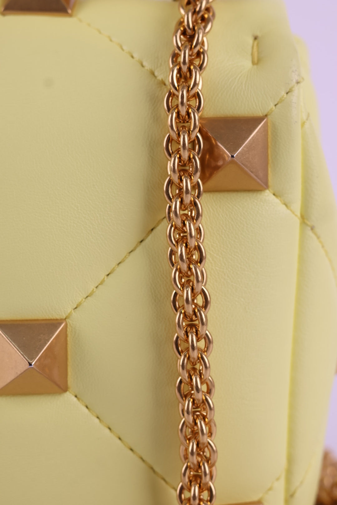 Valentino Roman Stud in Pelle