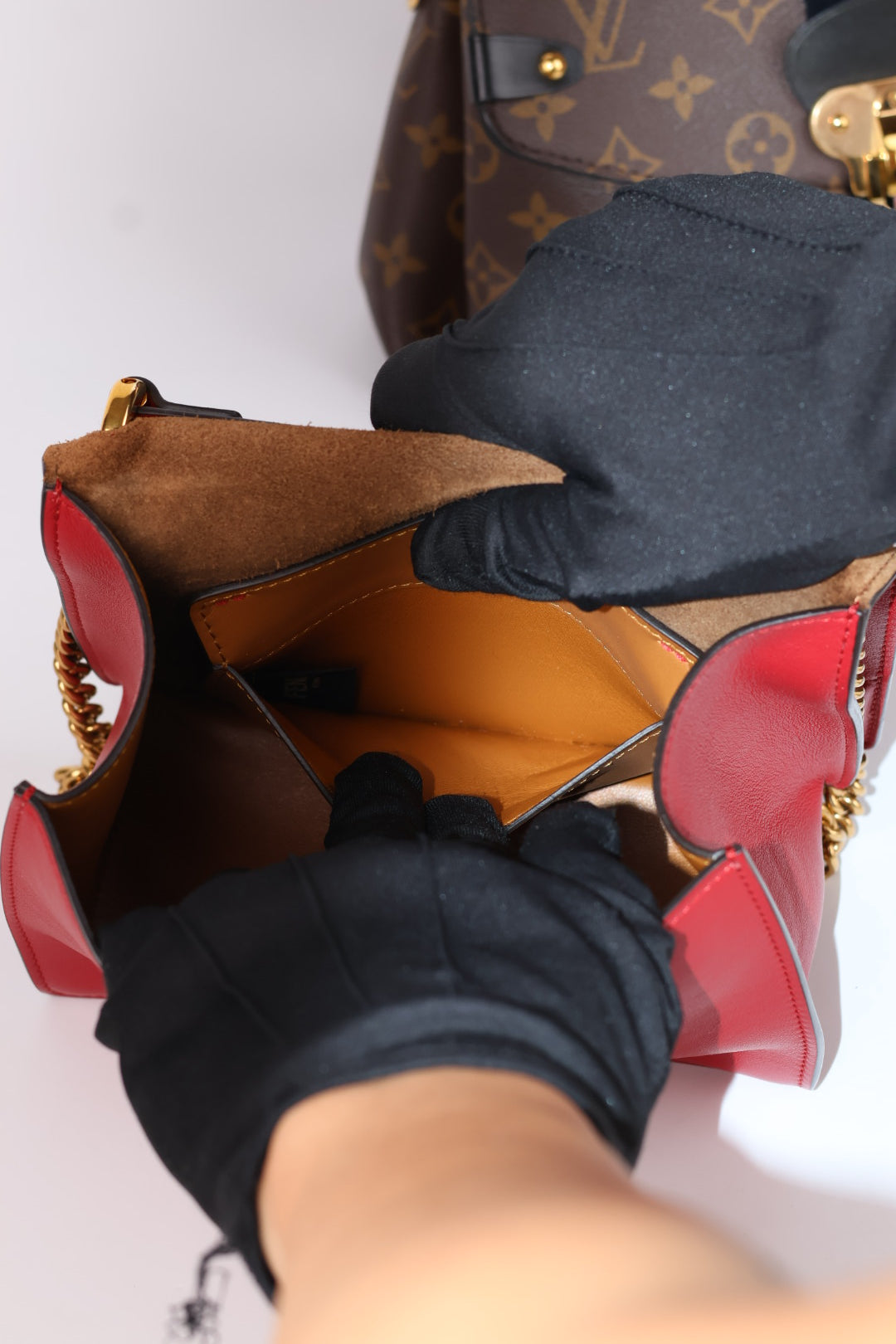 Fendi Kan Small in Pelle