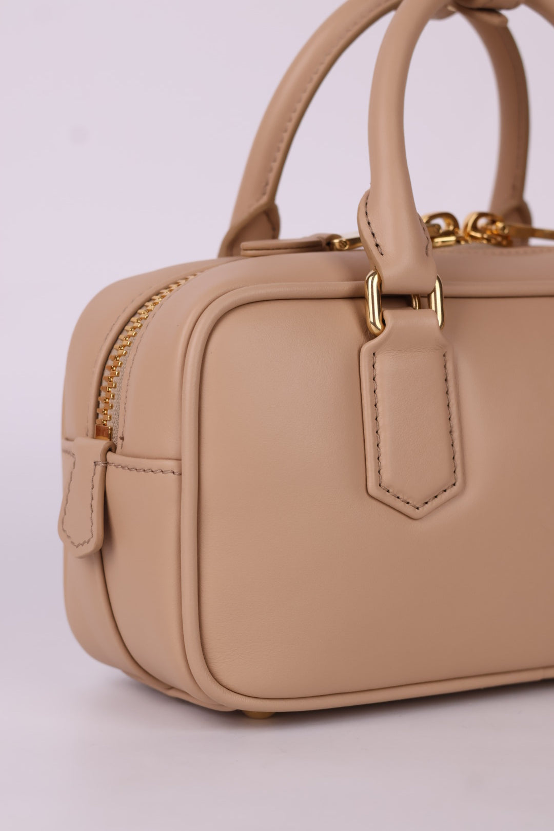 Miu Miu Arcadie Regular