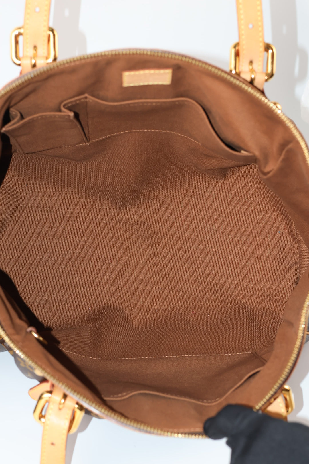 Louis Vuitton Tivoli GM Monogram