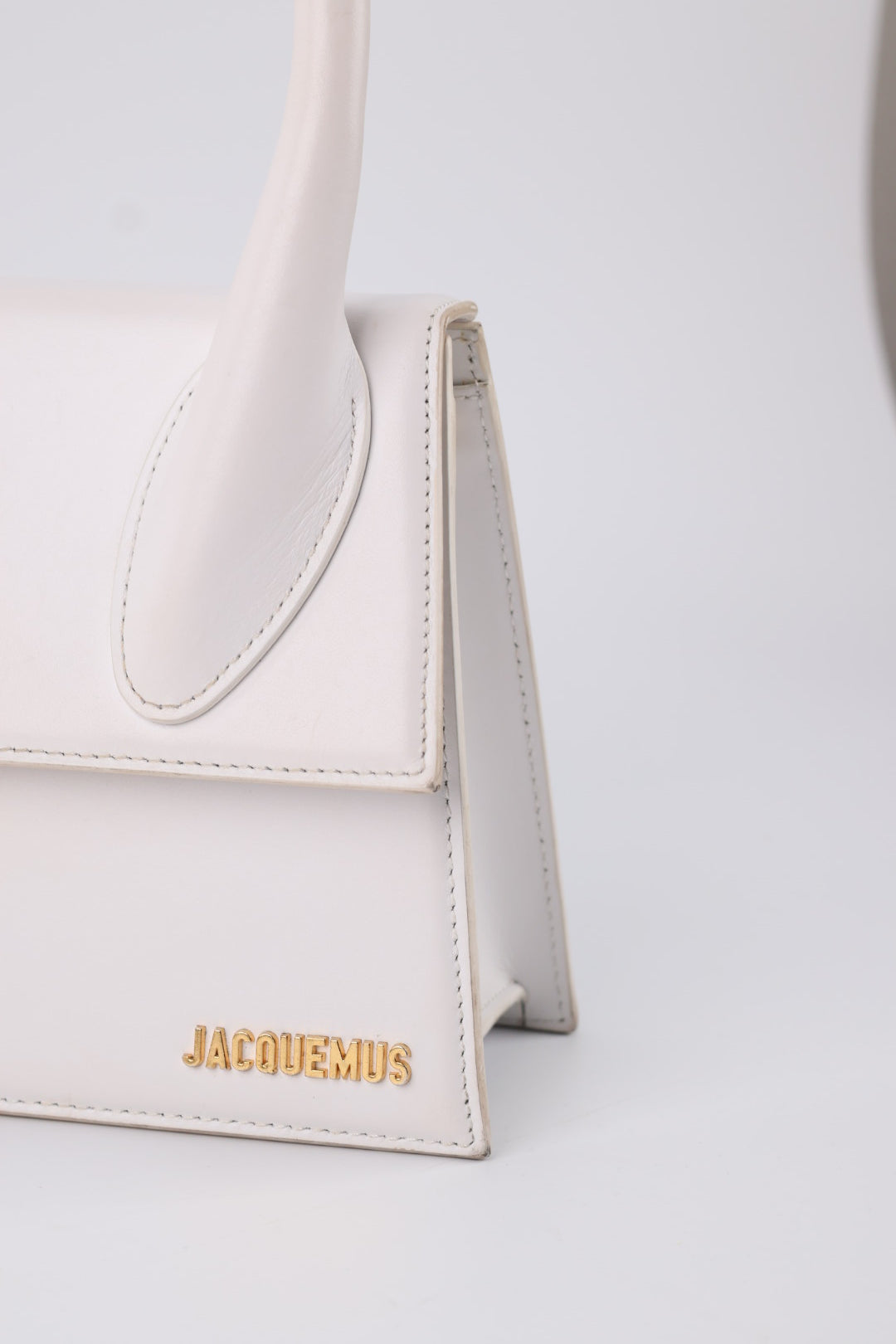 Jacquemus Le Grand Chiquito
