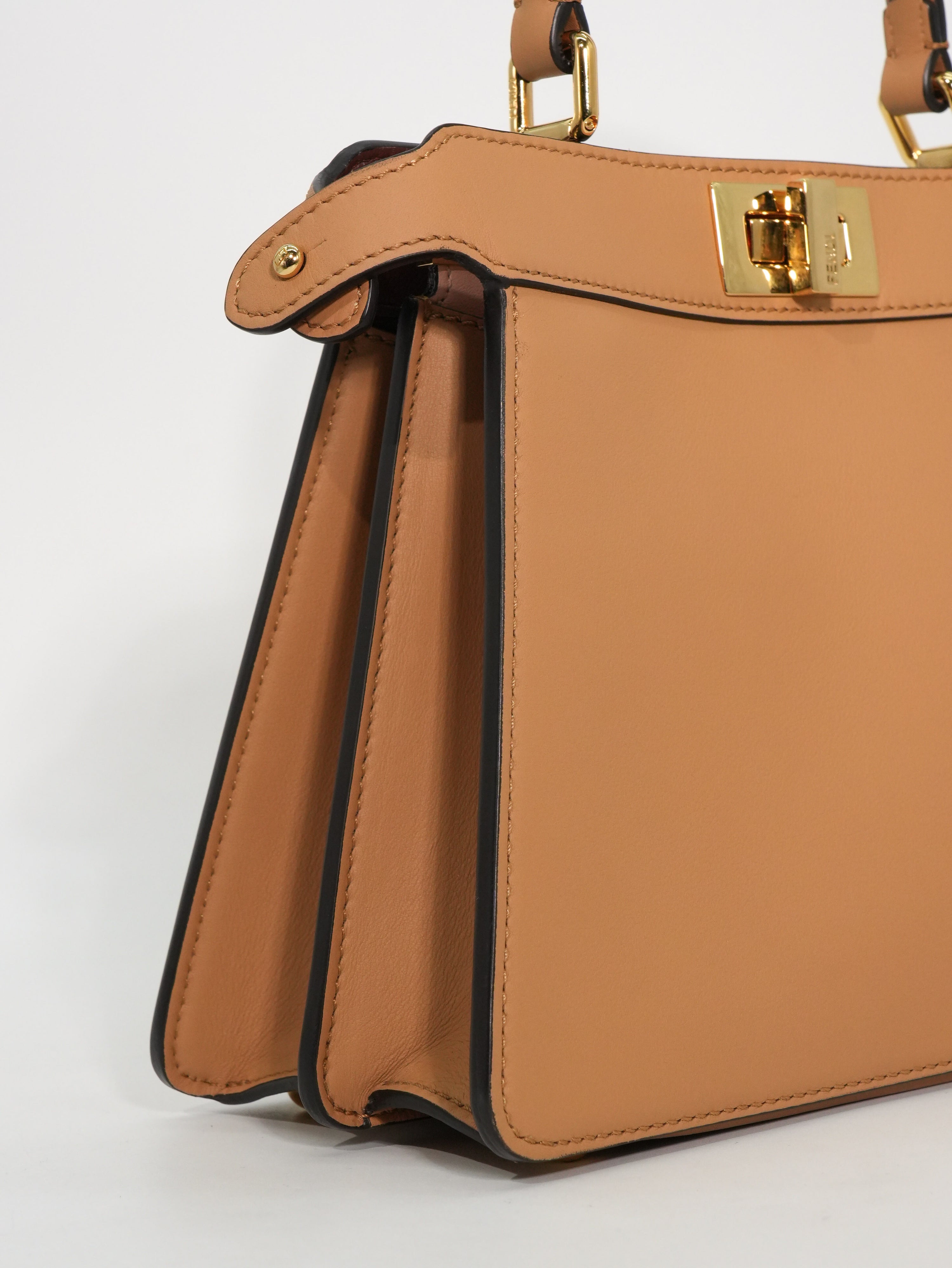 Fendi Peekaboo Iseeu Small