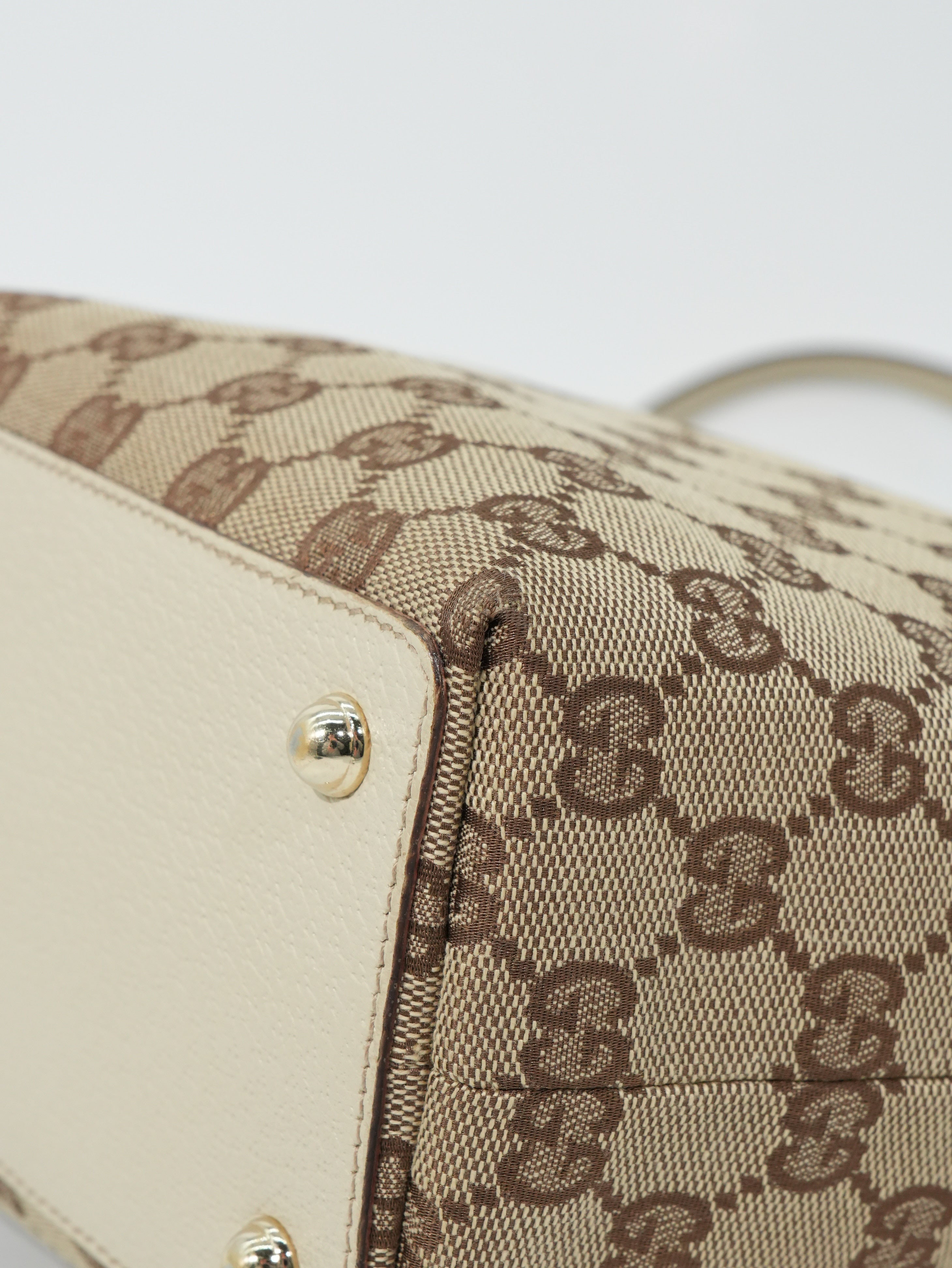 Gucci Tote in Tela GG Wave