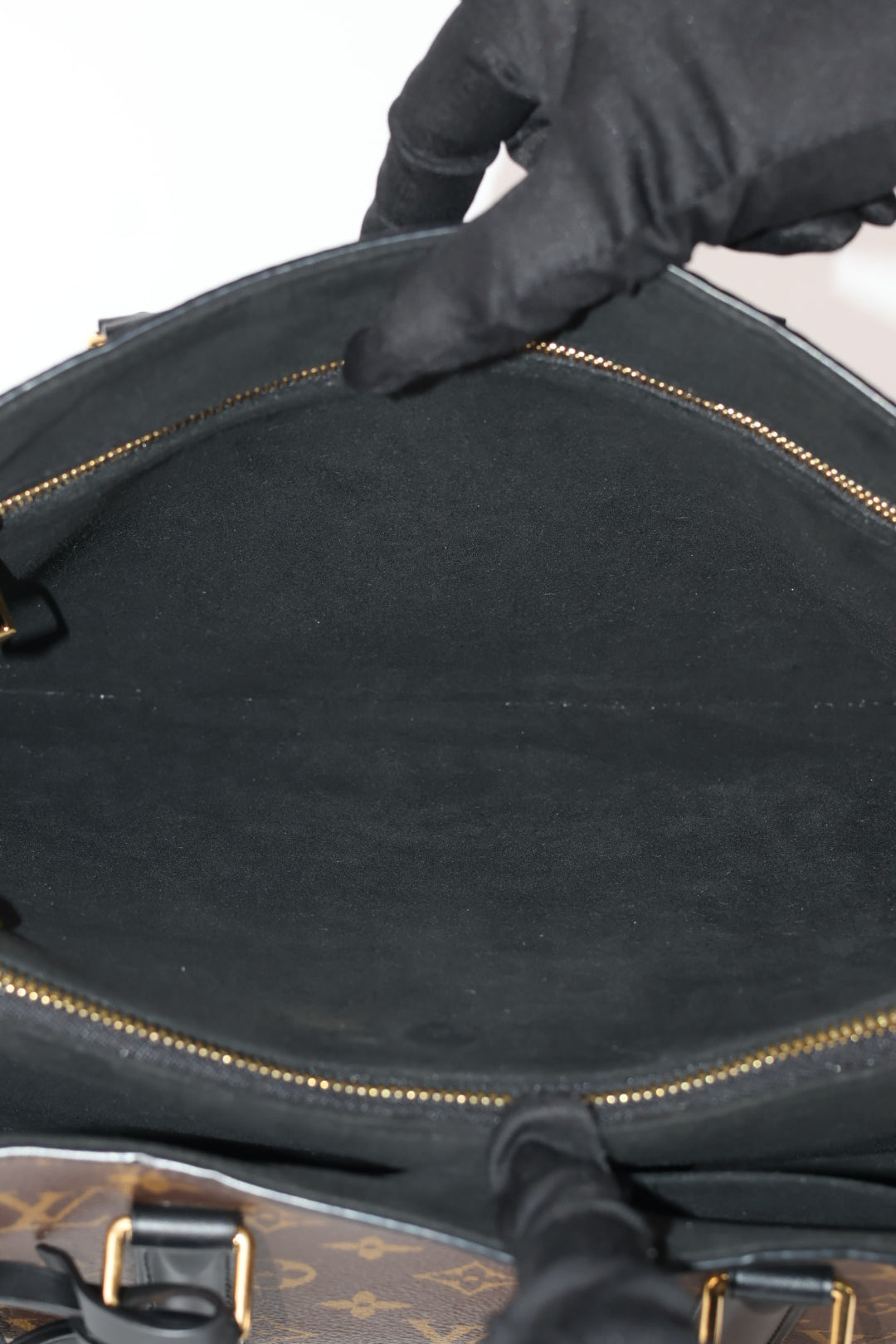 Louis Vuitton Soufflot MM Monogram