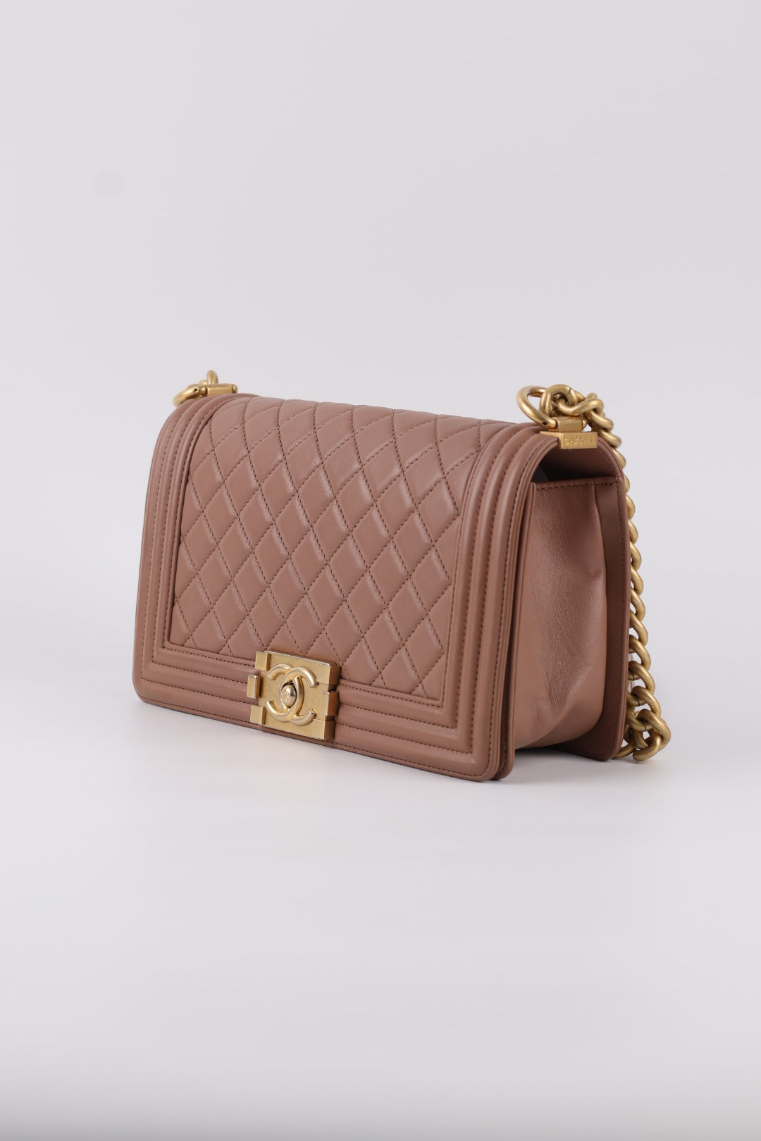 Chanel Boy Media Matelassé