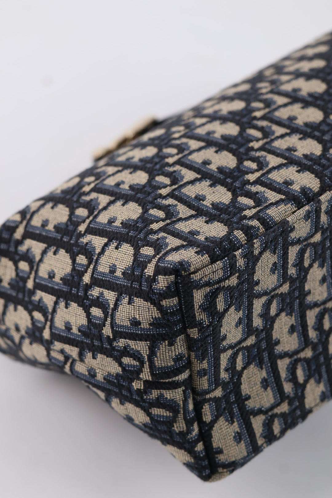 Dior Nomad Media Jacquard Oblique