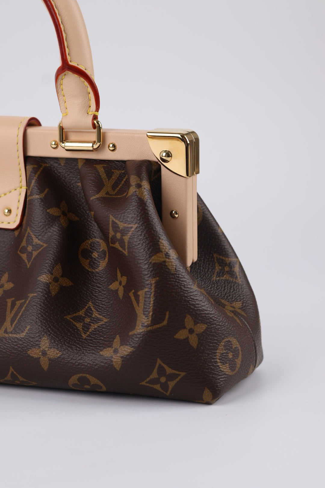 Louis Vuitton Clutch Monogram