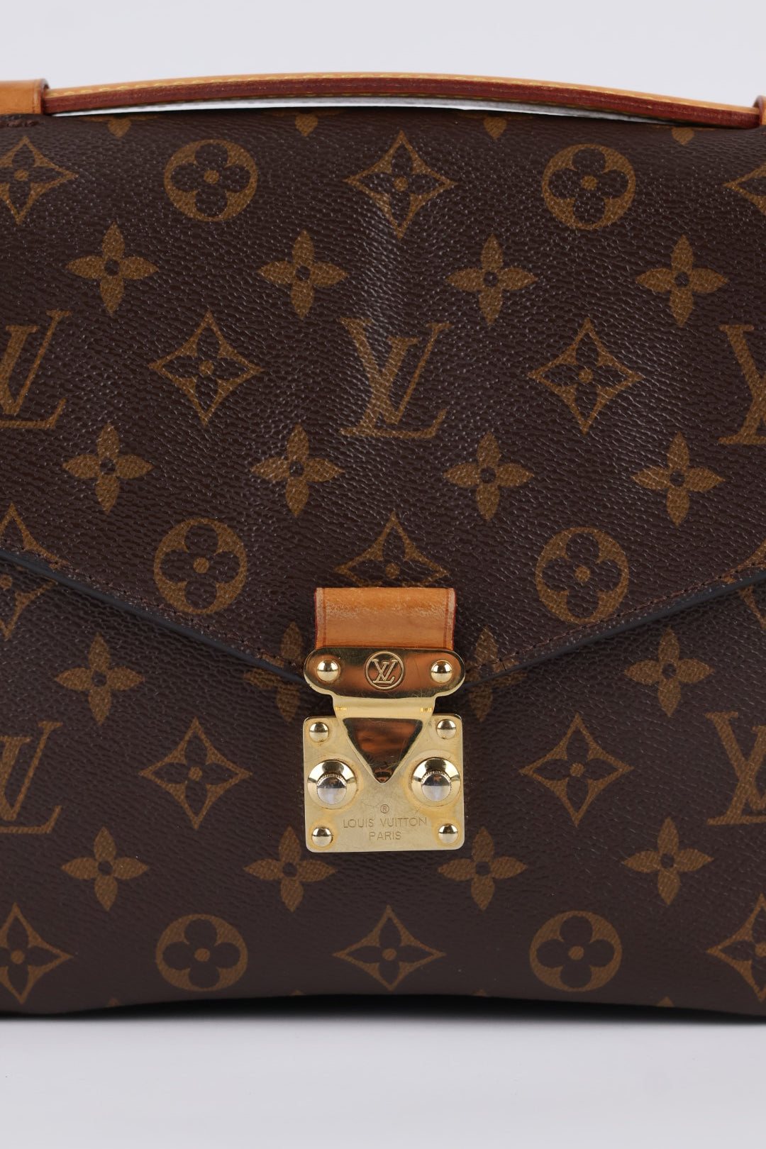 Louis Vuitton Métis Monogram