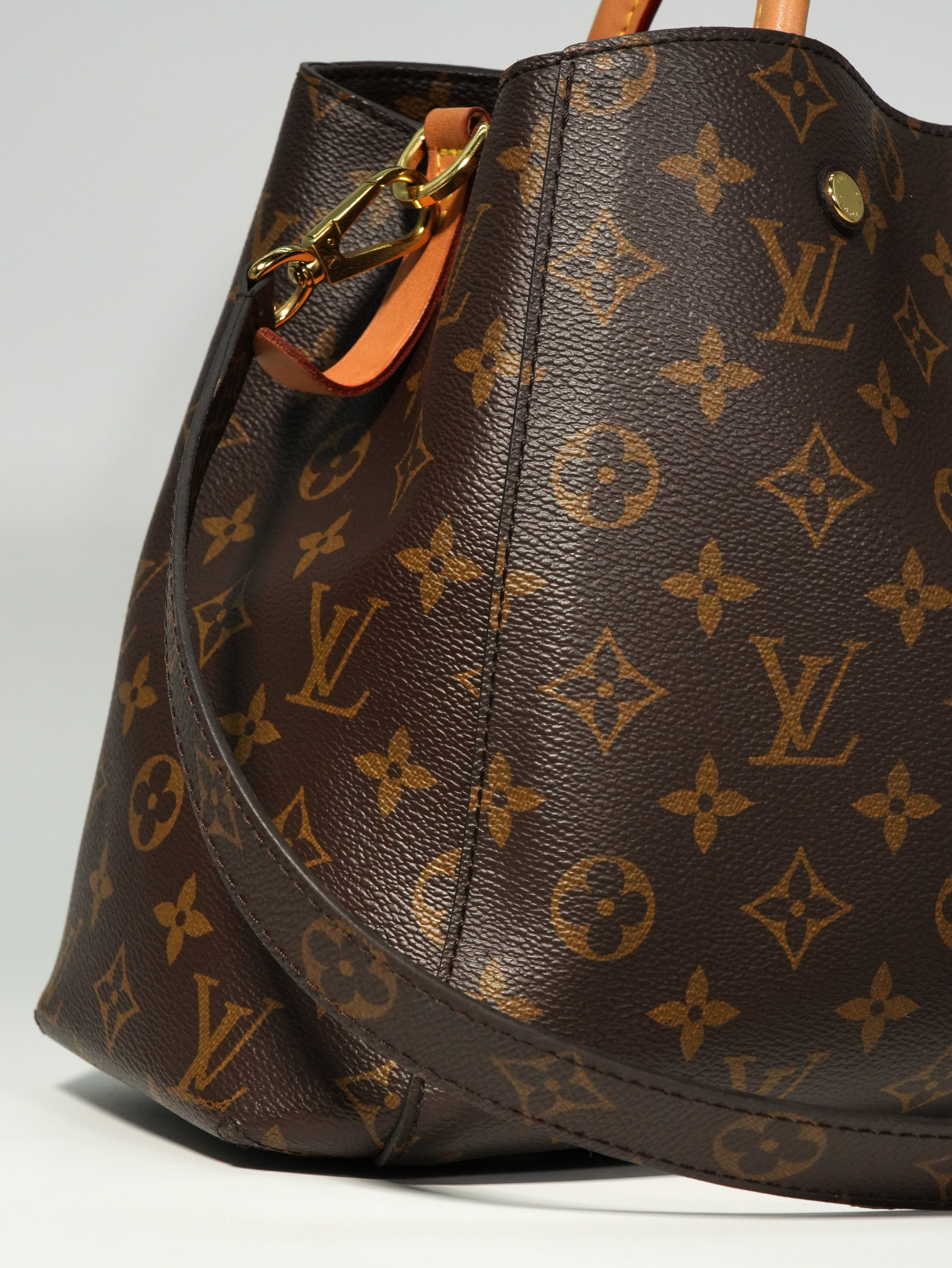Louis Vuitton Montaigne MM