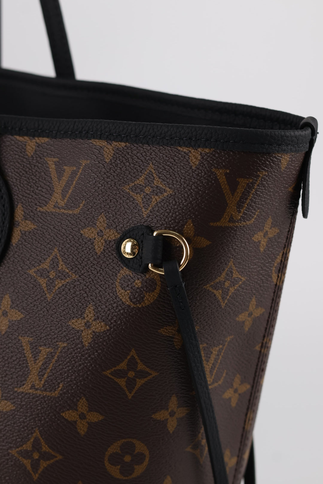 Louis Vuitton Neverfull MM Inside Out