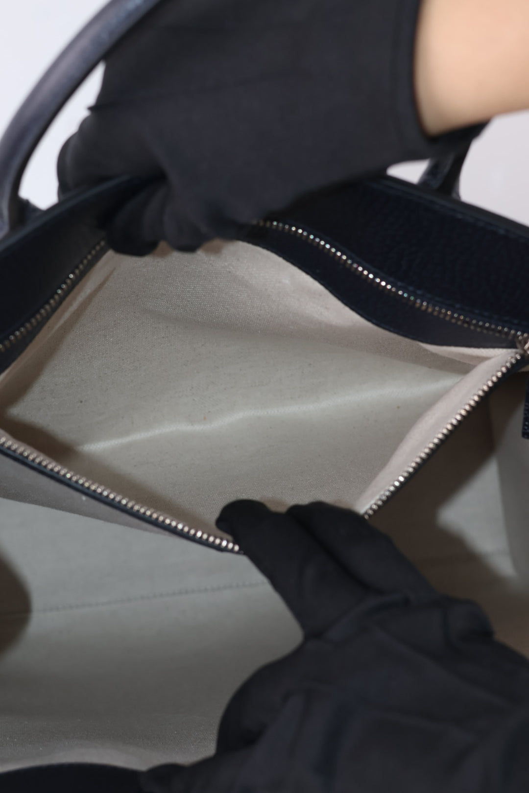 Gucci Tote Bag GG supreme