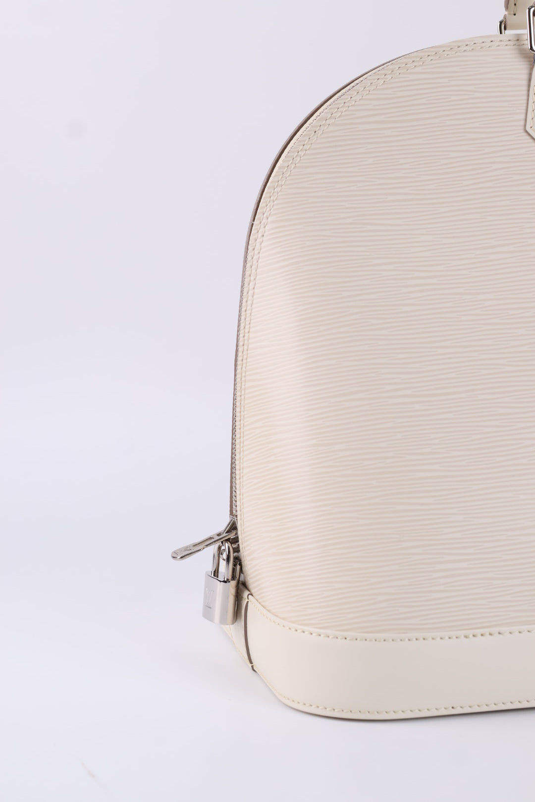Louis Vuitton Alma GM Epi