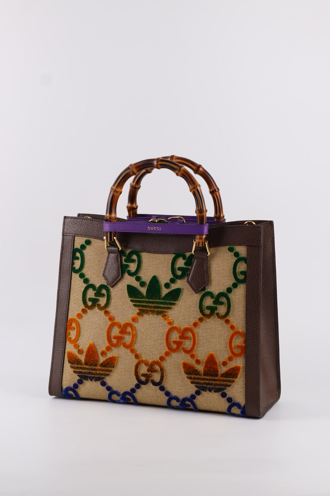 Gucci x Adidas Diana Media