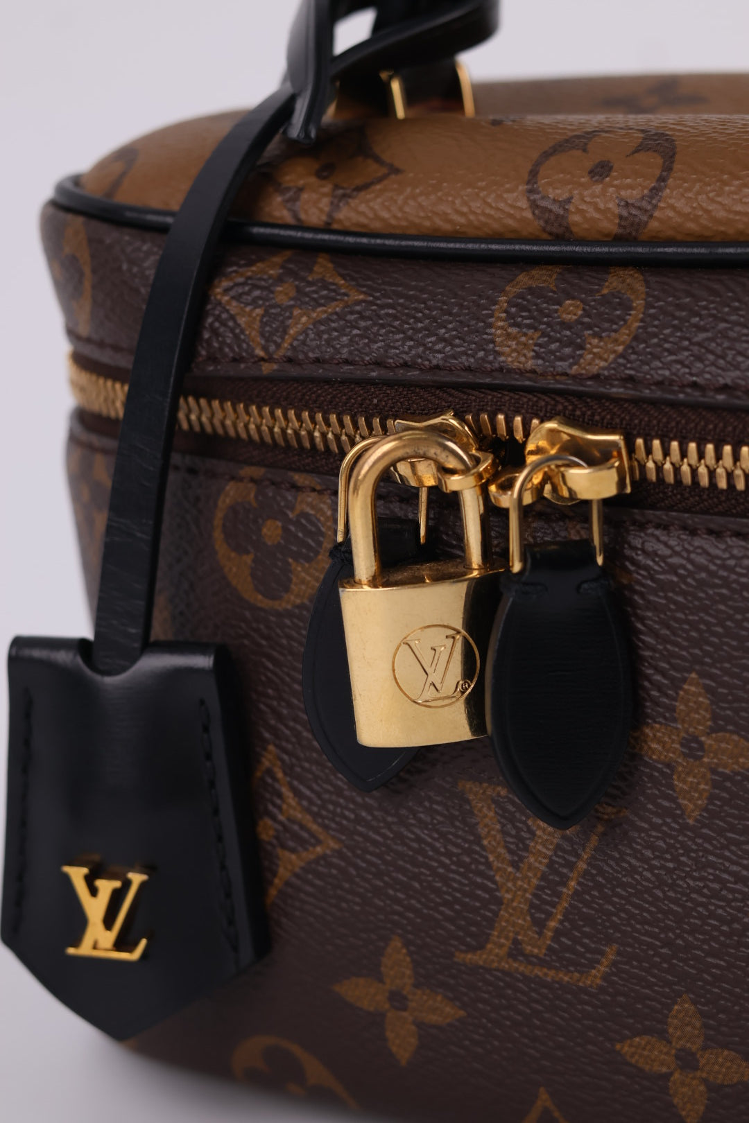 Louis Vuitton Vanity Monogram