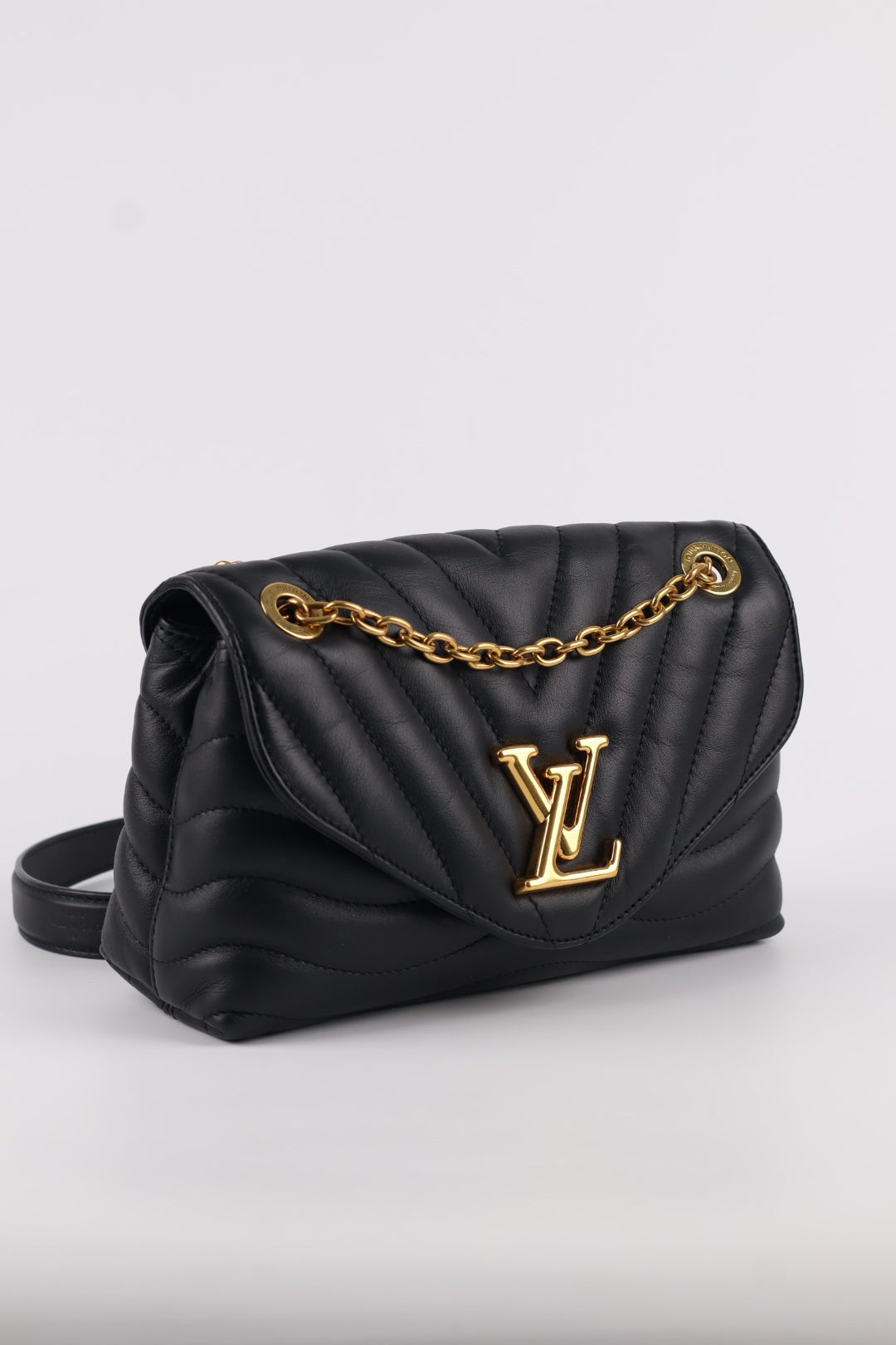 Louis Vuitton New Wave Media