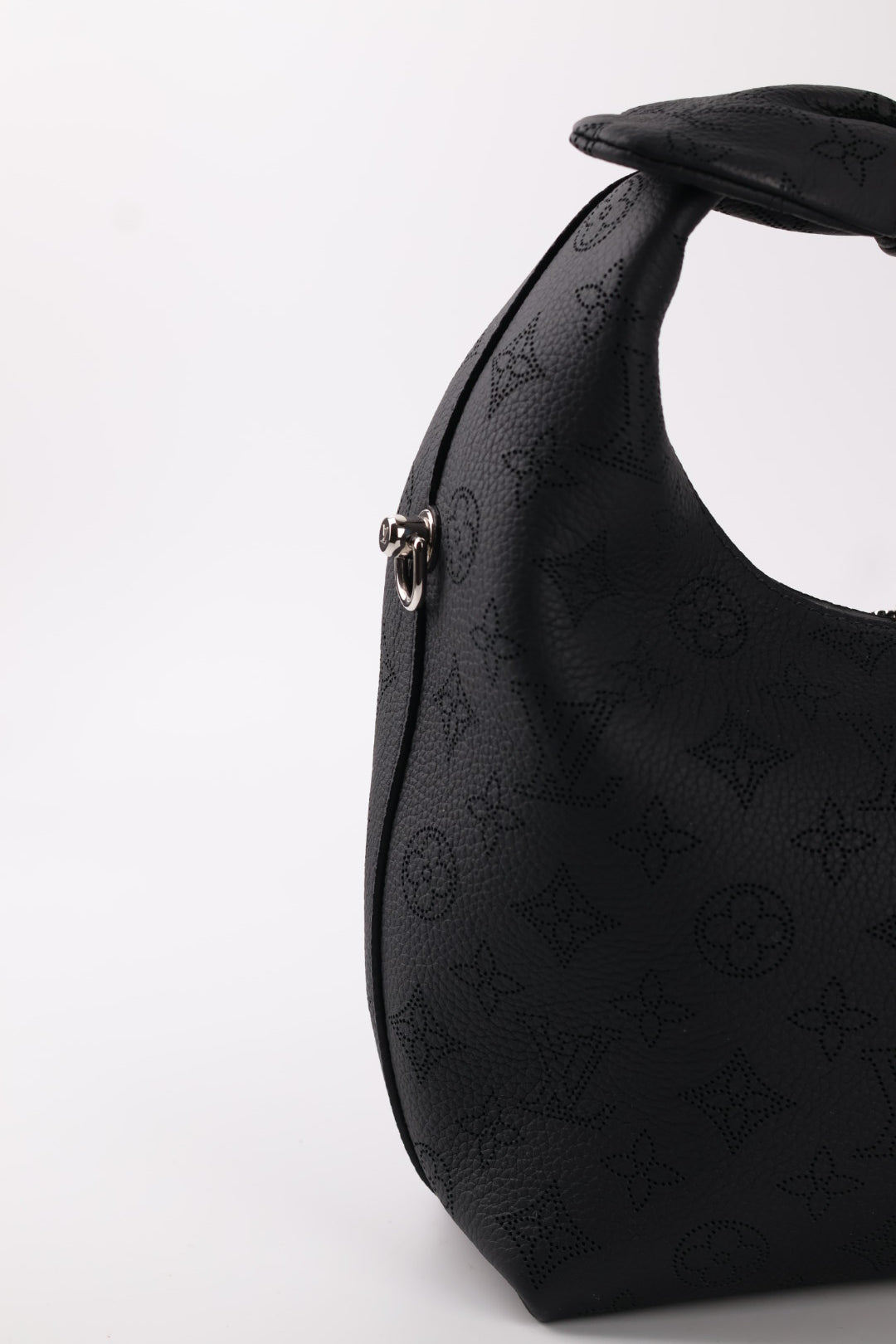 Louis Vuitton Why Knot PM Mahina