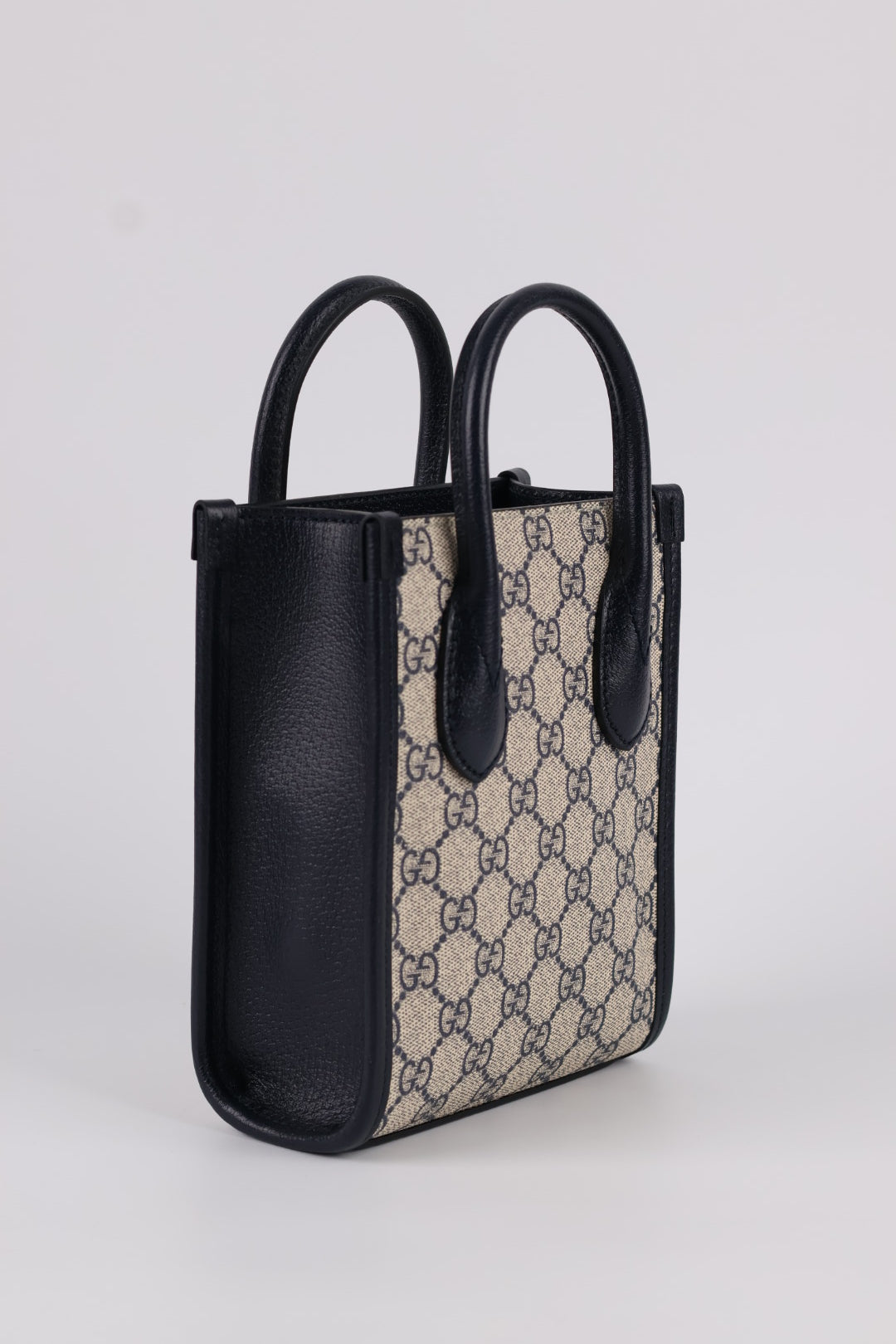 Gucci Mini Tote GG Supreme