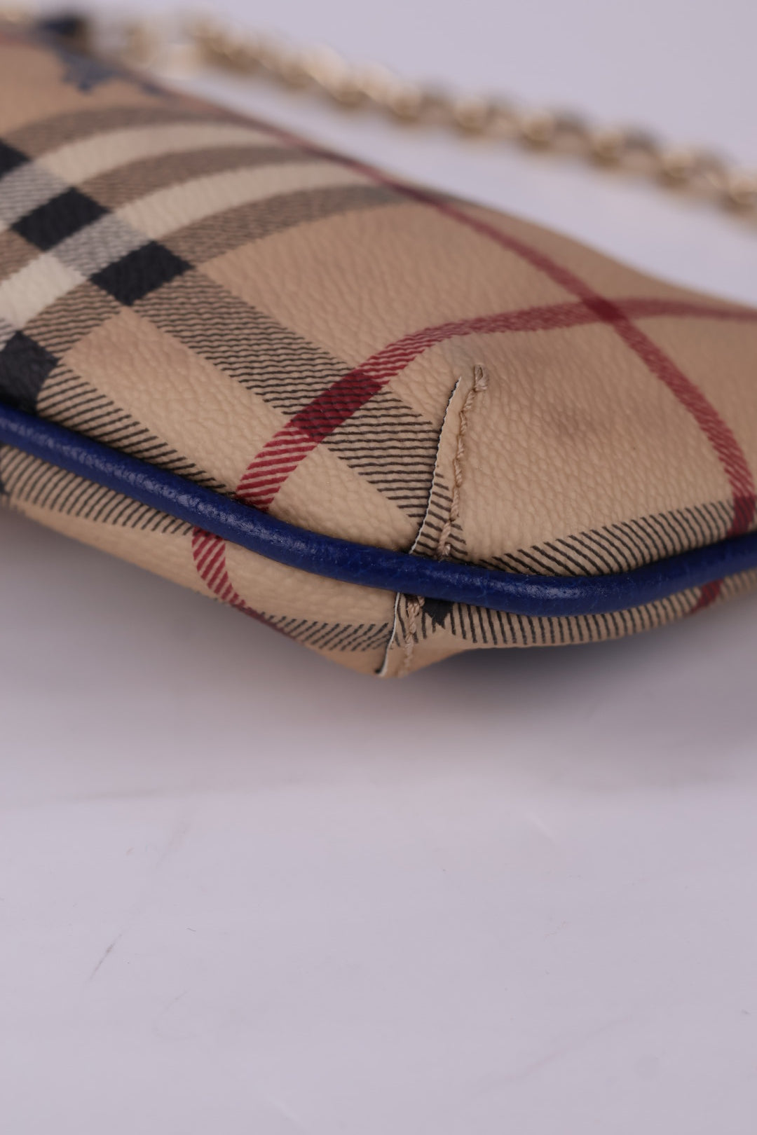 Burberry Chain Pochette Check